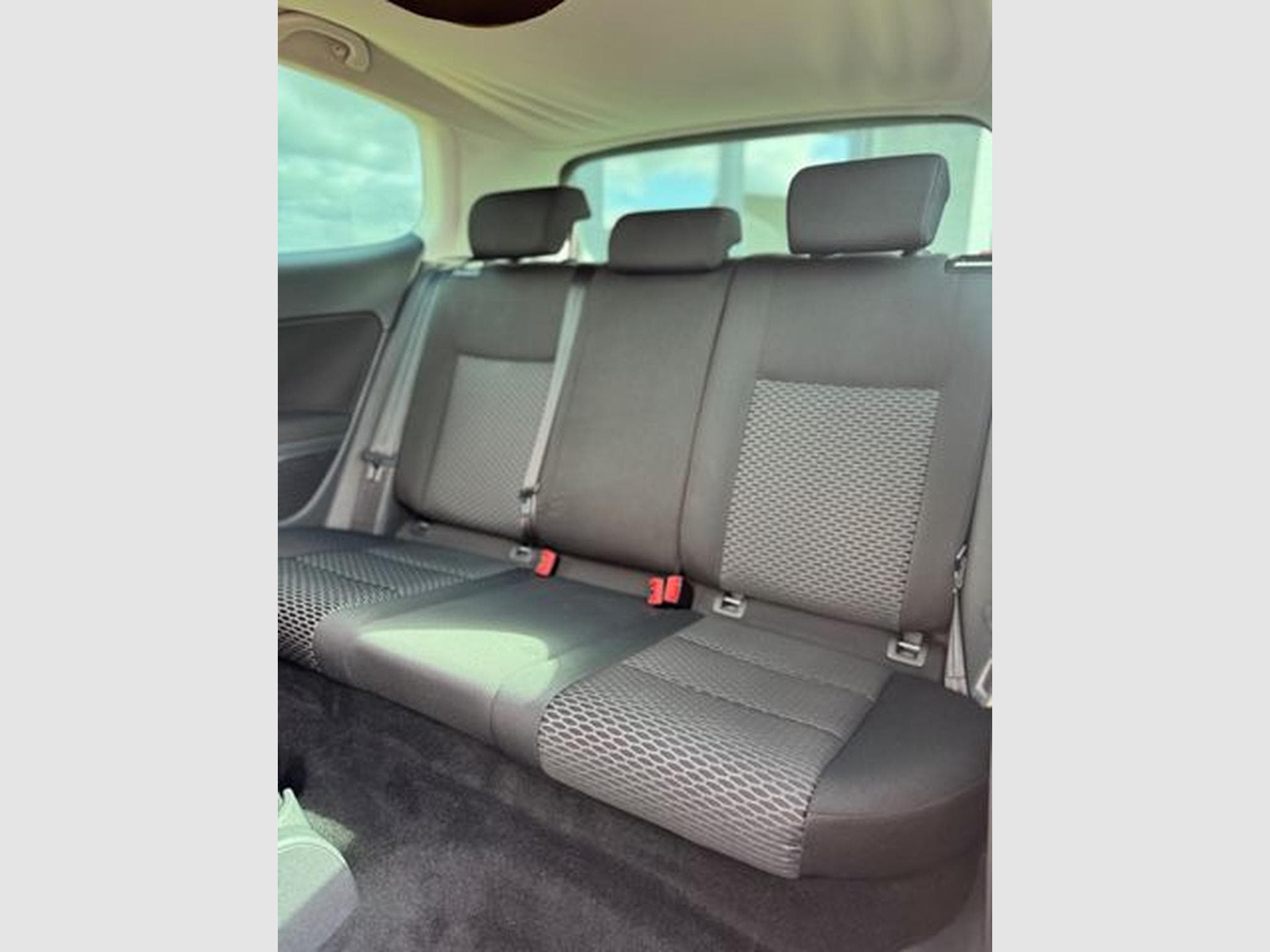 VW Golf Golf VI Trendline (2009) - Photo 10