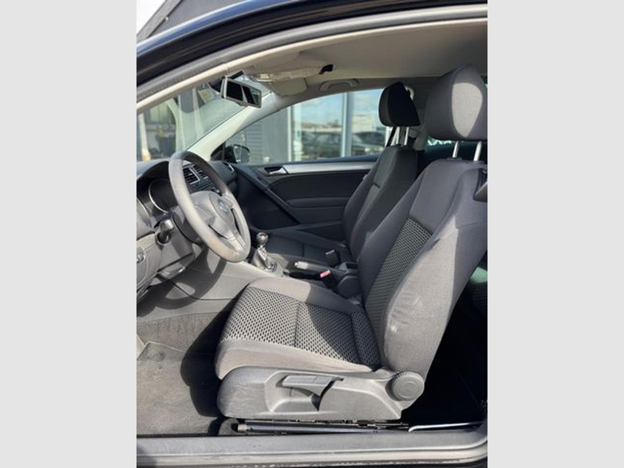 VW Golf Golf VI Trendline (2009) - Photo 9