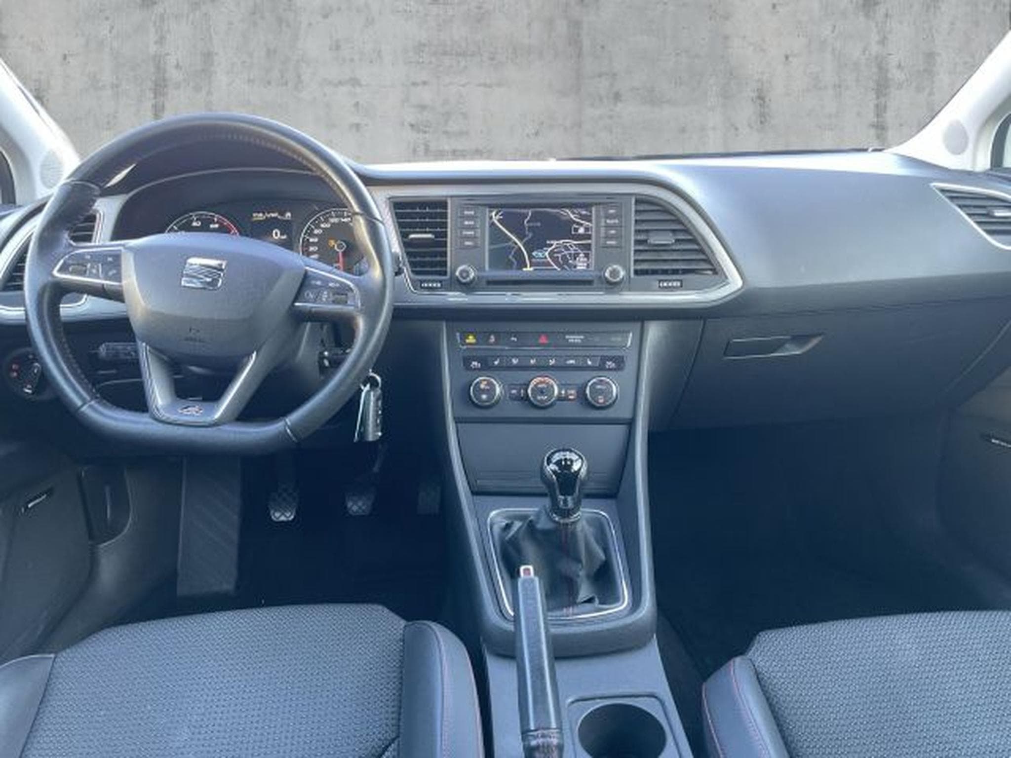 Seat Leon Leon FR 1.4 TSI NAVI LED SHZ PDC Tempo. Spurhalt (2013) - Foto 14