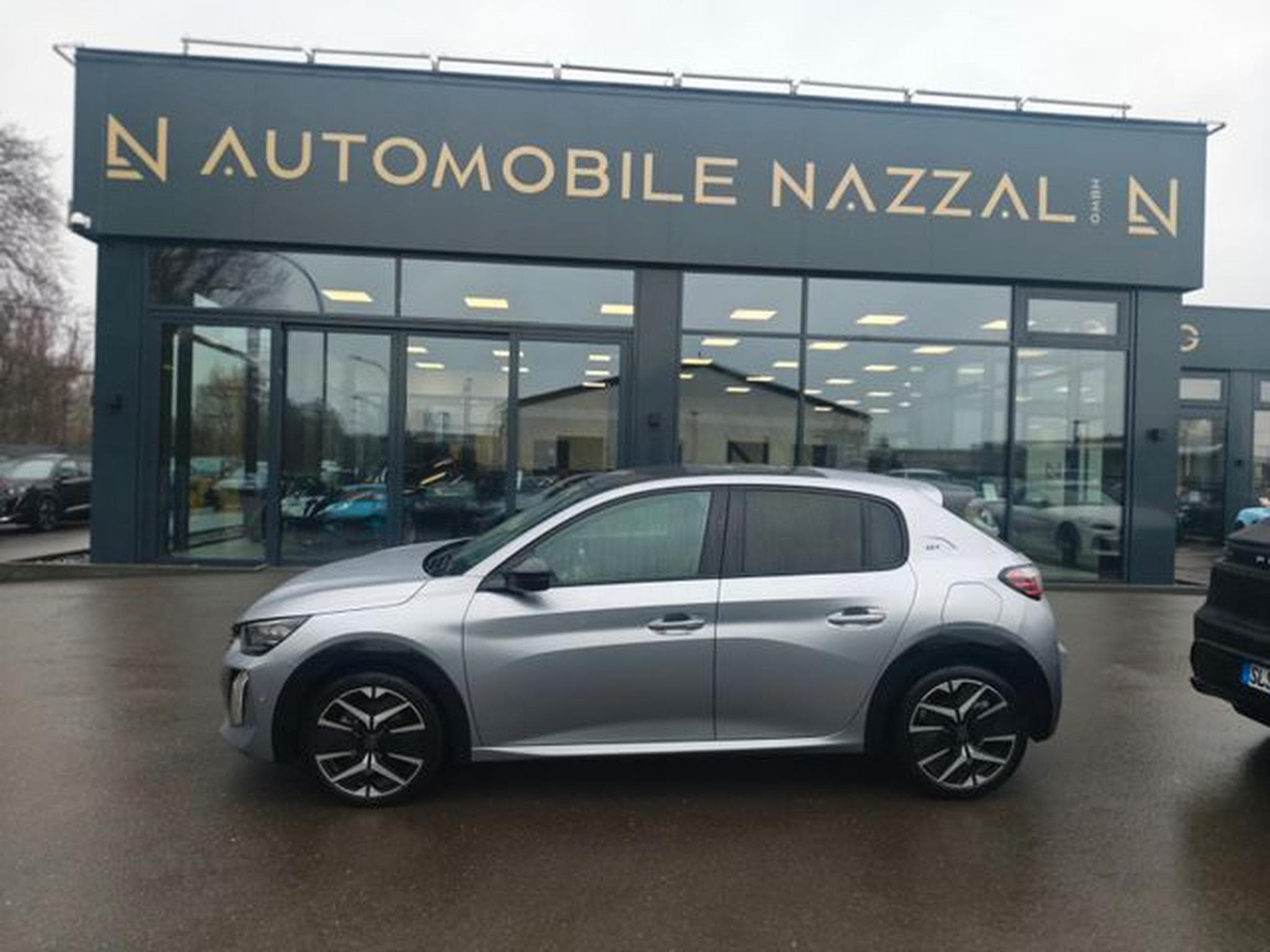 Peugeot 208 208  GT HYBRID*NAVI*PANORAMA*KAMERA*GARANTIE* (2024) - Photo 13