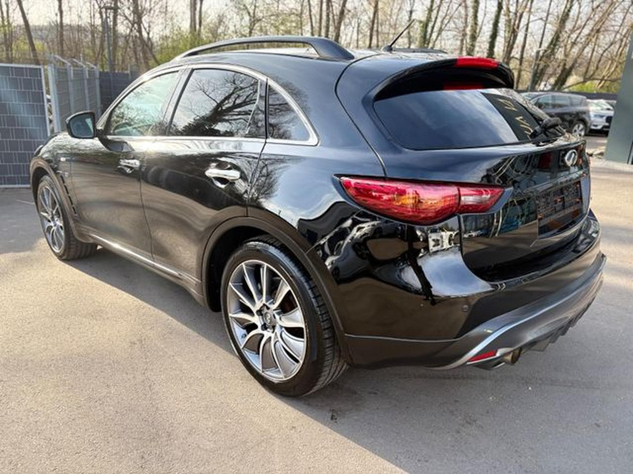 Infiniti QX70 QX70 3.7 S AWD*NAVI*AUT*LEDER*EL.SD* COC/EWG*TOP (2016) - Foto 10