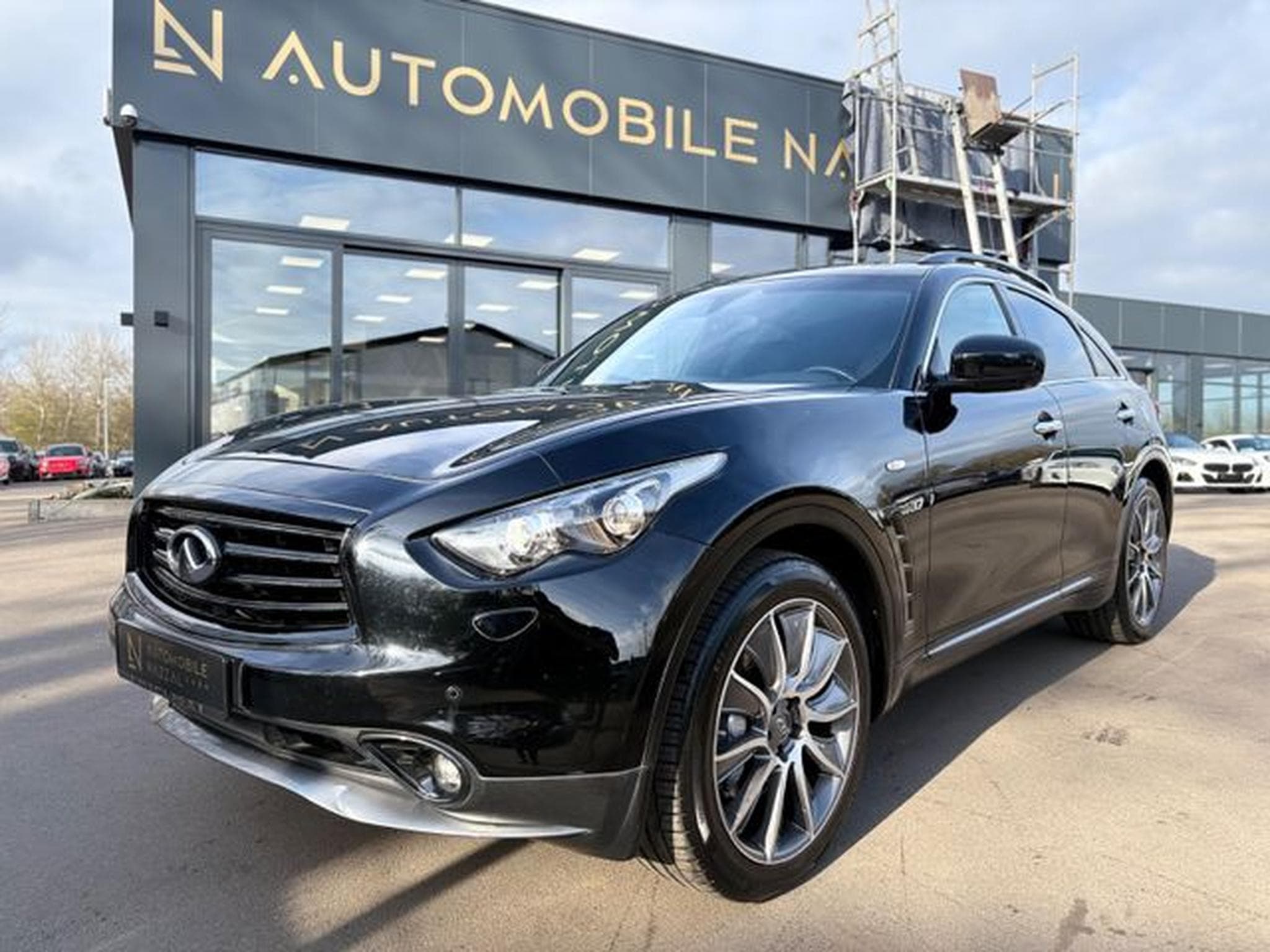 Infiniti QX70 QX70 3.7 S AWD*NAVI*AUT*LEDER*EL.SD* COC/EWG*TOP (2016) - Foto 2