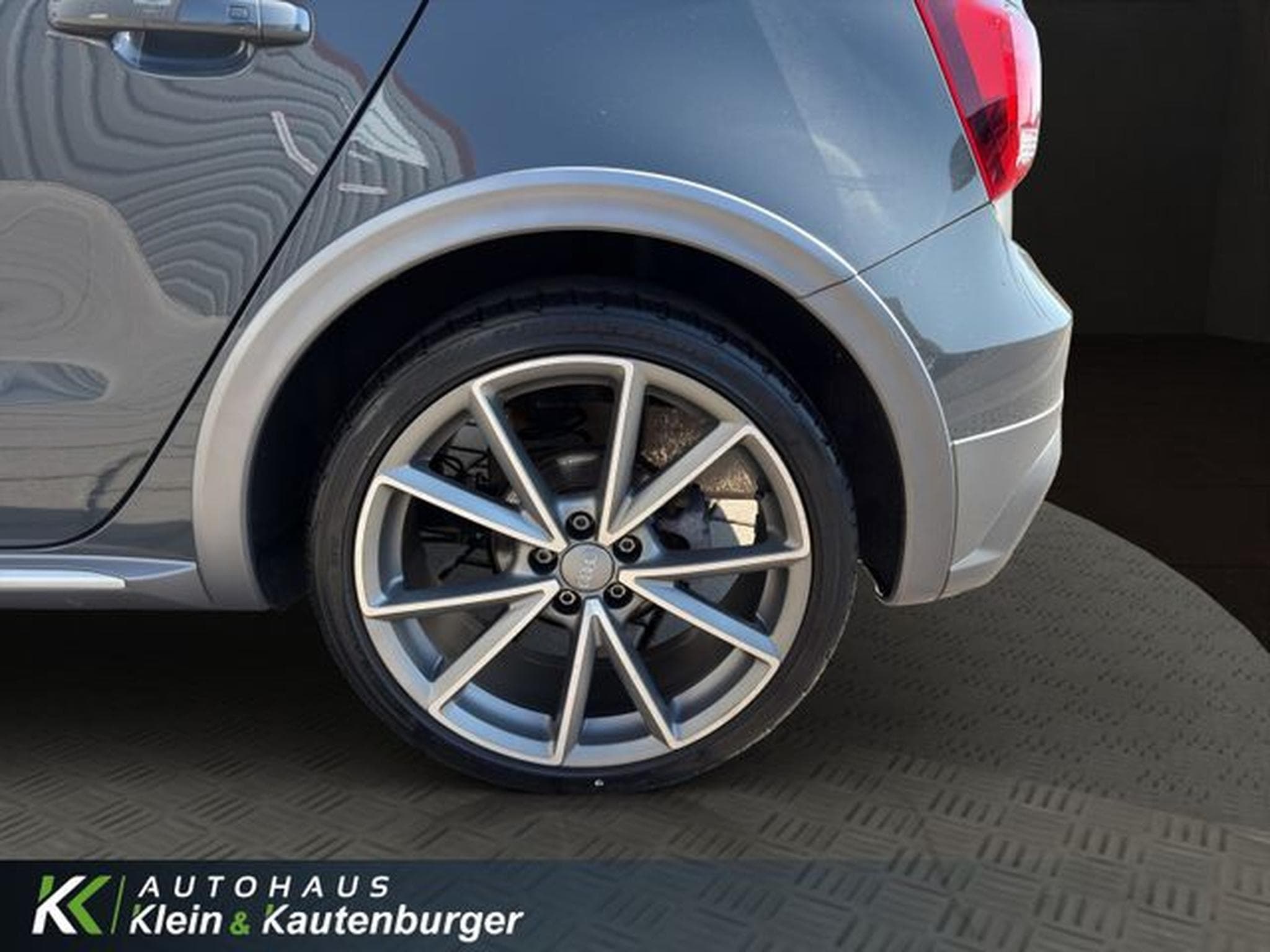 Audi A1 A1 Sportback 1.4 TFSI sport+XENON+NAVI+SPORTSITZ (2018) - Foto 10