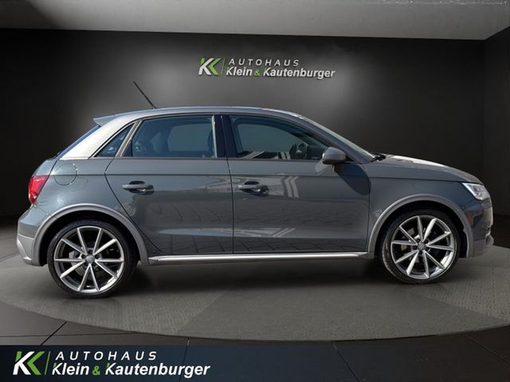 Audi A1 A1 Sportback 1.4 TFSI sport+XENON+NAVI+SPORTSITZ (2018) - Foto 4