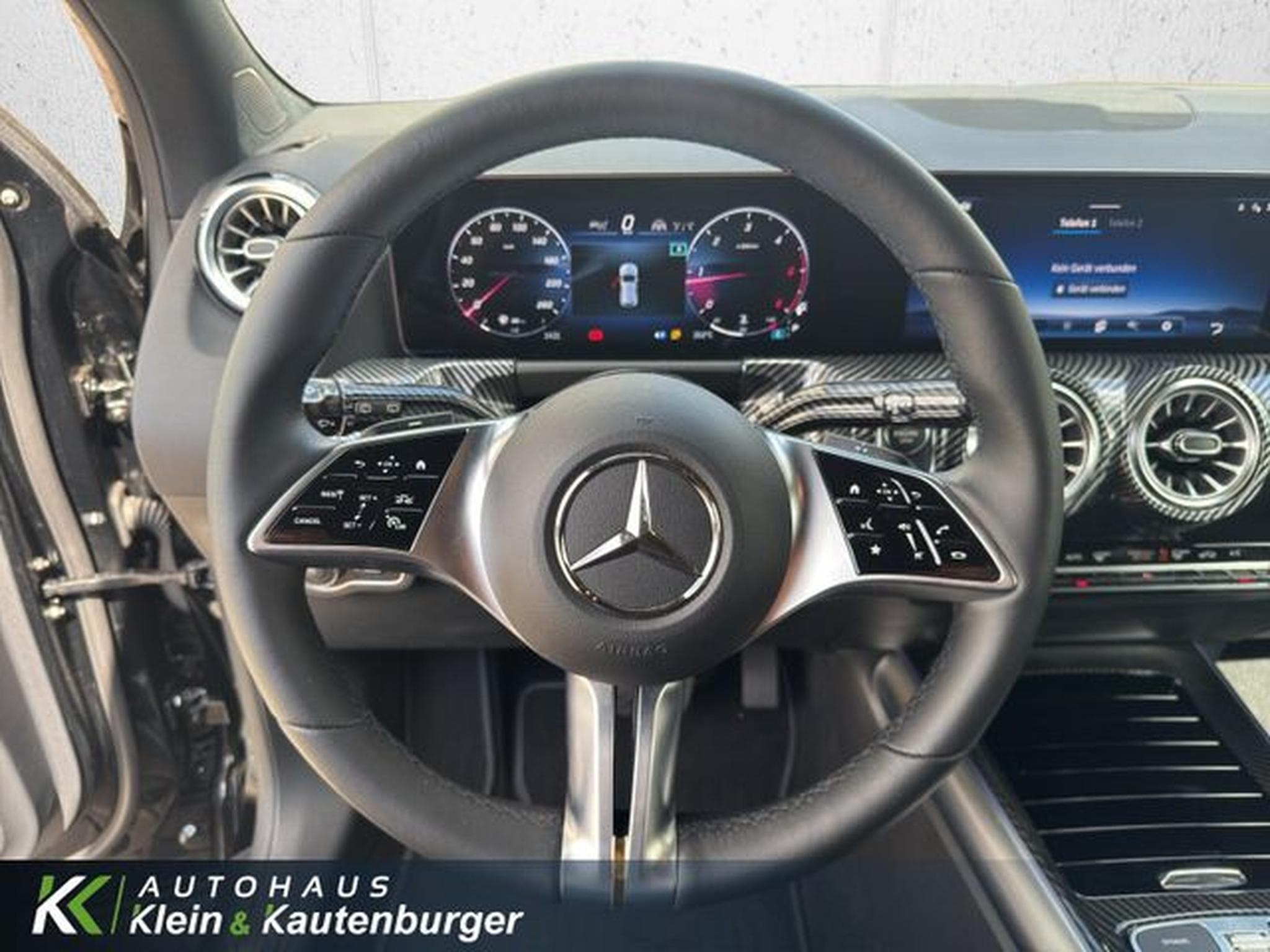 Mercedes GLA 200 GLA 200D 4M PROGRESSIVE EDITION+LED+360+AMBIENTE (2023) - Foto 14