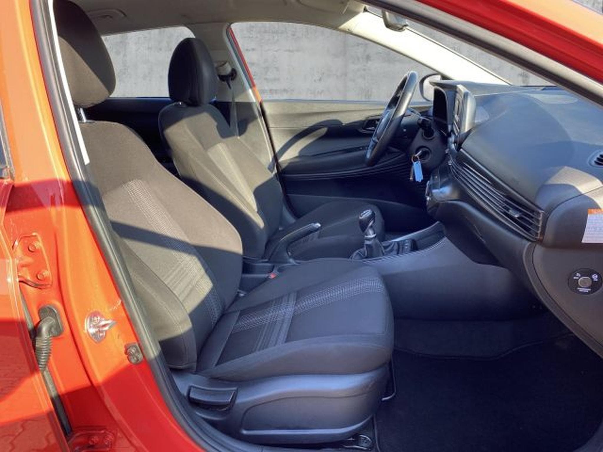 Hyundai i20 i20 1.0 T-GDI Mild-Hybrid KLIMA PDC SHZG GARANTI (2021) - Foto 13