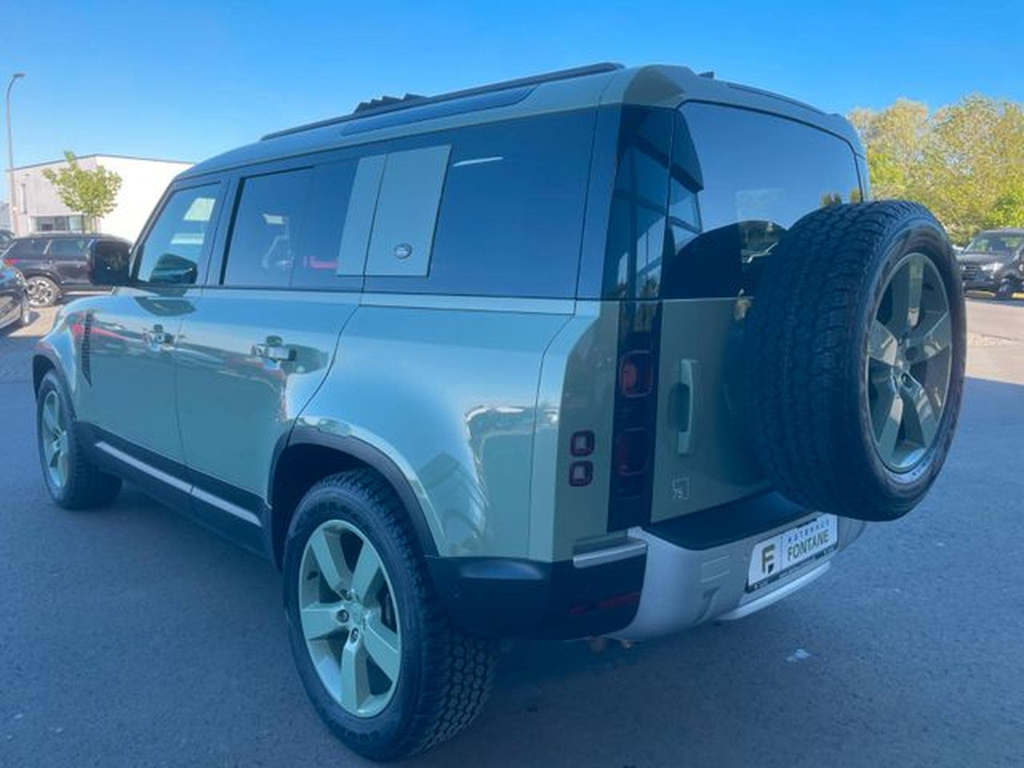 Land-Rover Defender Defender 110 75th Limited Edition AHK (2022) - Foto 11