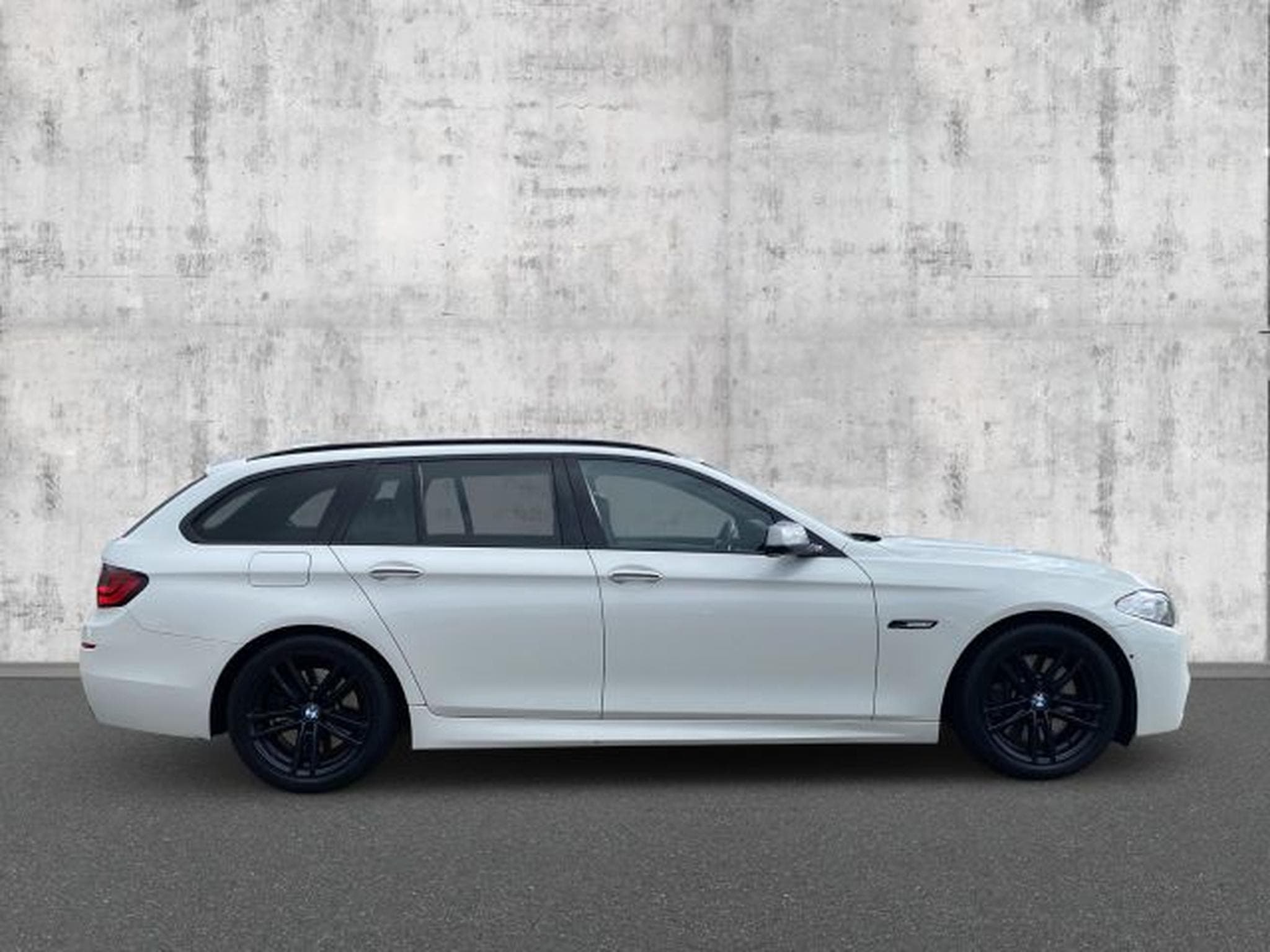 BMW 550 550d M xDrive Autom. Shadow PANO RFK ACC HuD (2013) - Foto 6