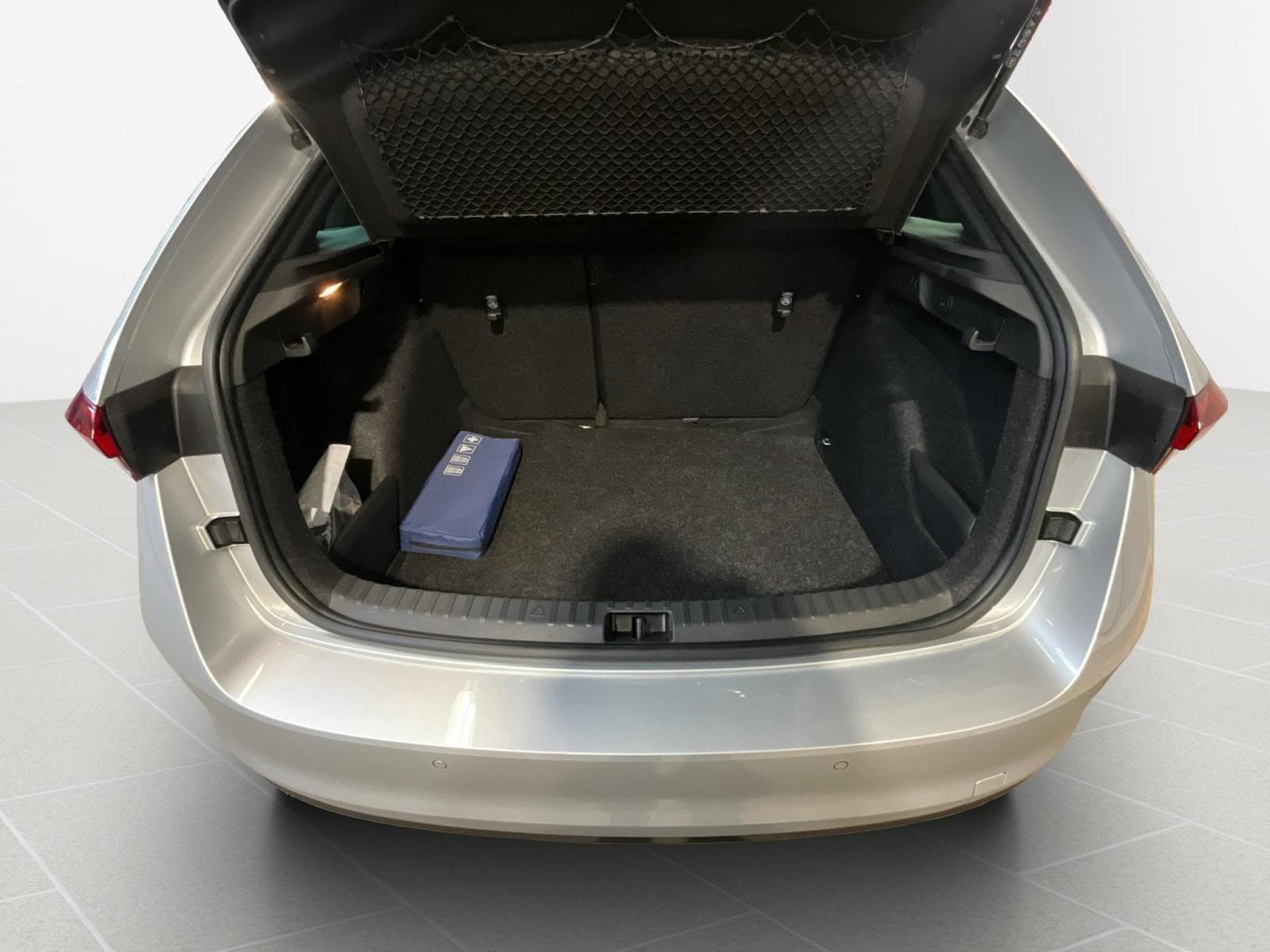 Skoda Scala Monte-Carlo+DSG+Pano+LED (2025) - Photo 21