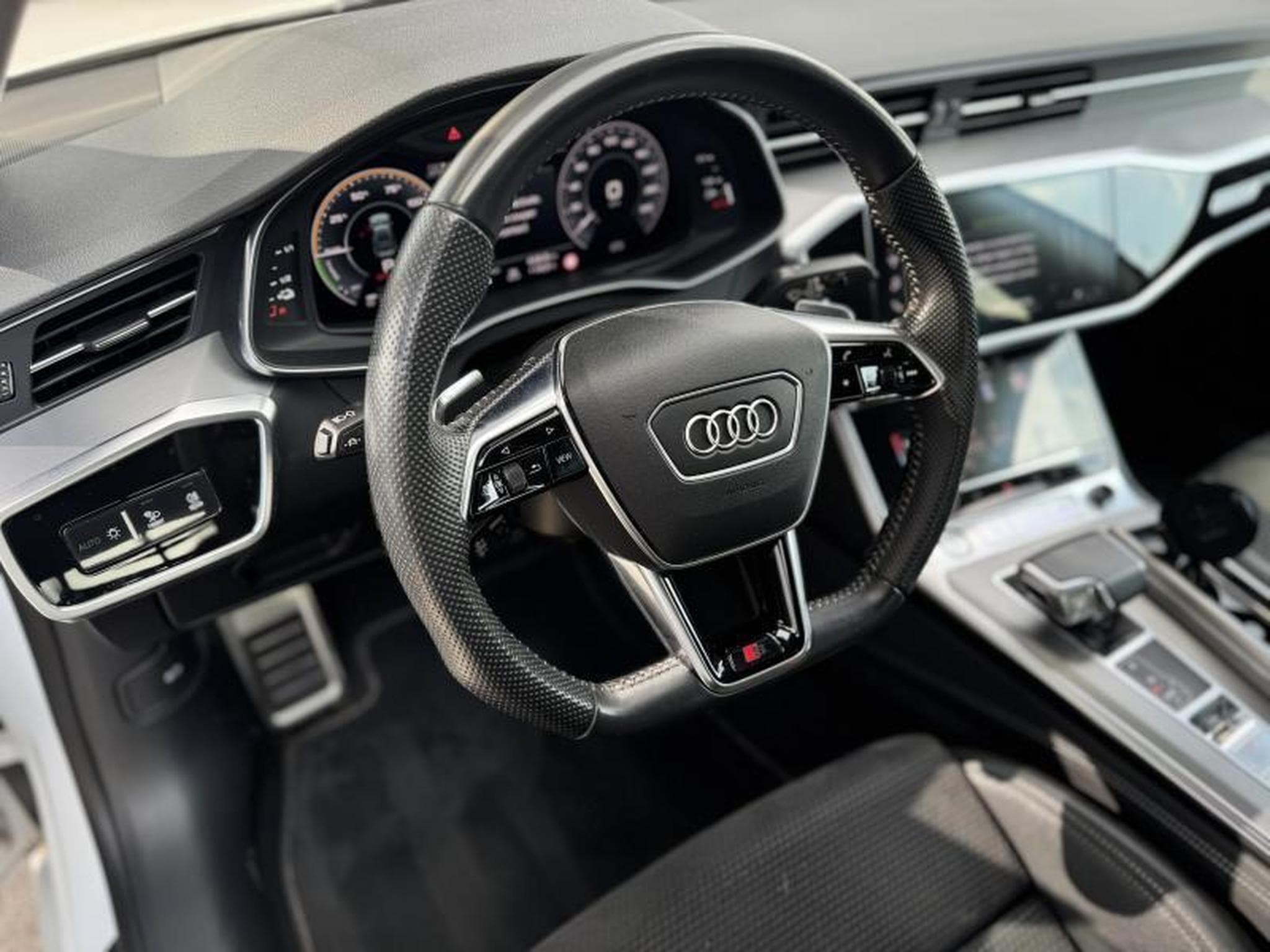 Audi A7 Sportback 55e TFSI E S-LINE (2020) - Photo 6