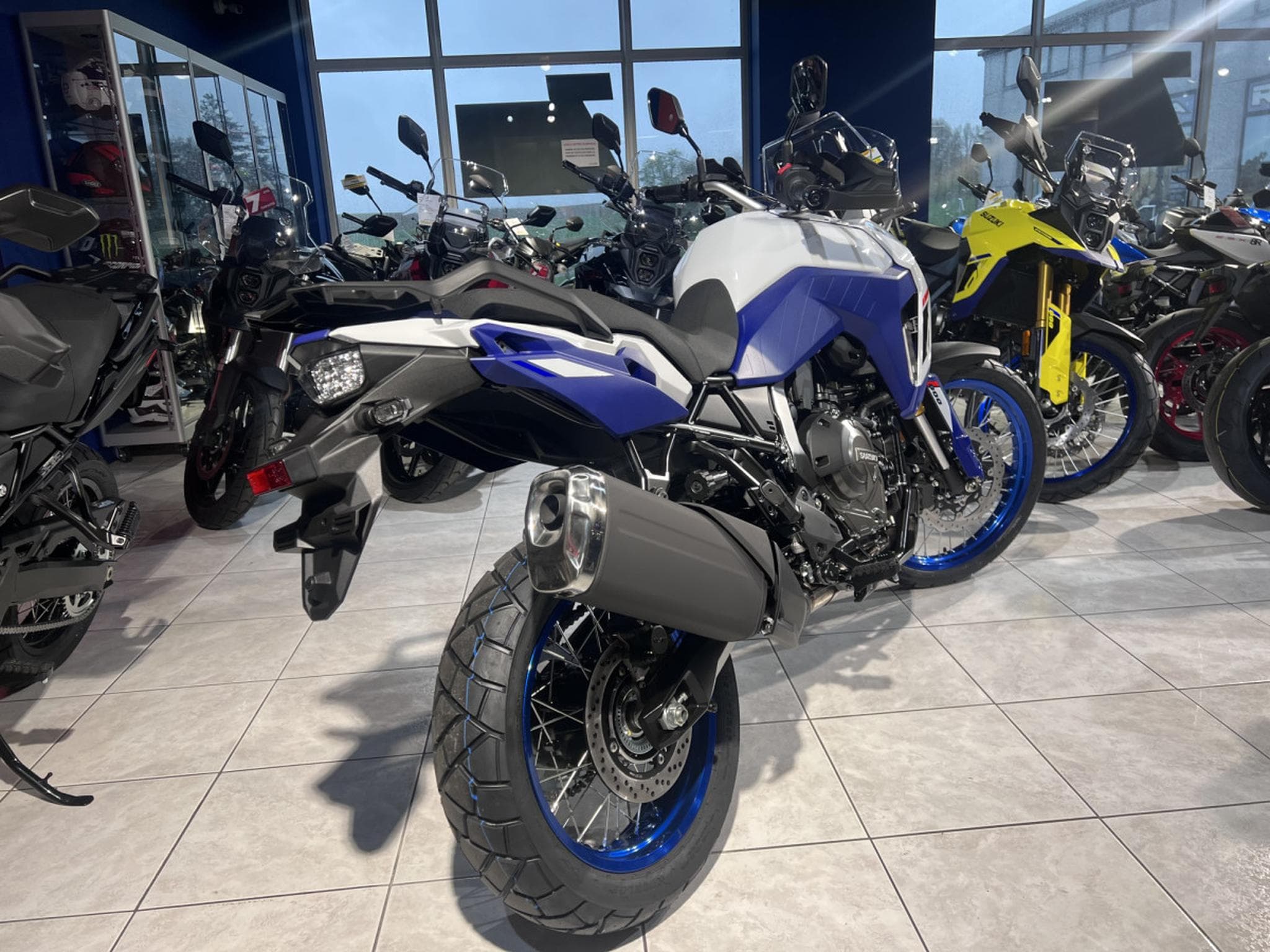 Suzuki V-Strom 1050 DE (2026) - Photo 3
