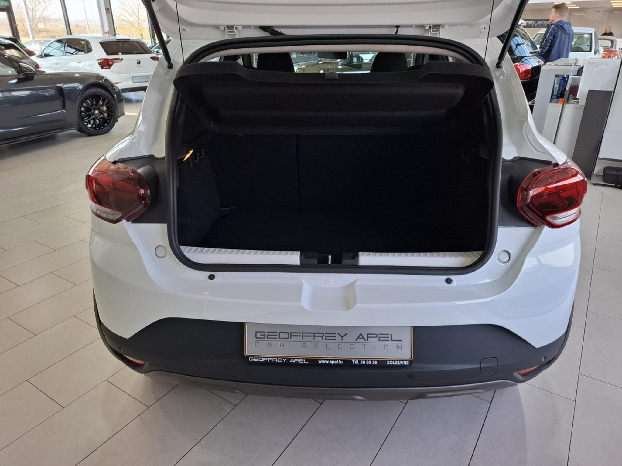 Dacia Sandero 1.0 TCe 90 Stepway, B.Auto., 1 HAND, CAMERA, NAVI, PDC, REGU (2023) - Foto 16