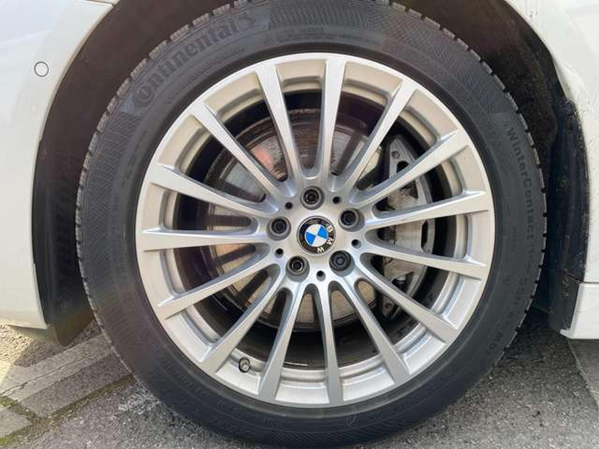 BMW 530 530d Touring LuxuryLine jusqu'à 48mois garantie (2023) - Foto 21