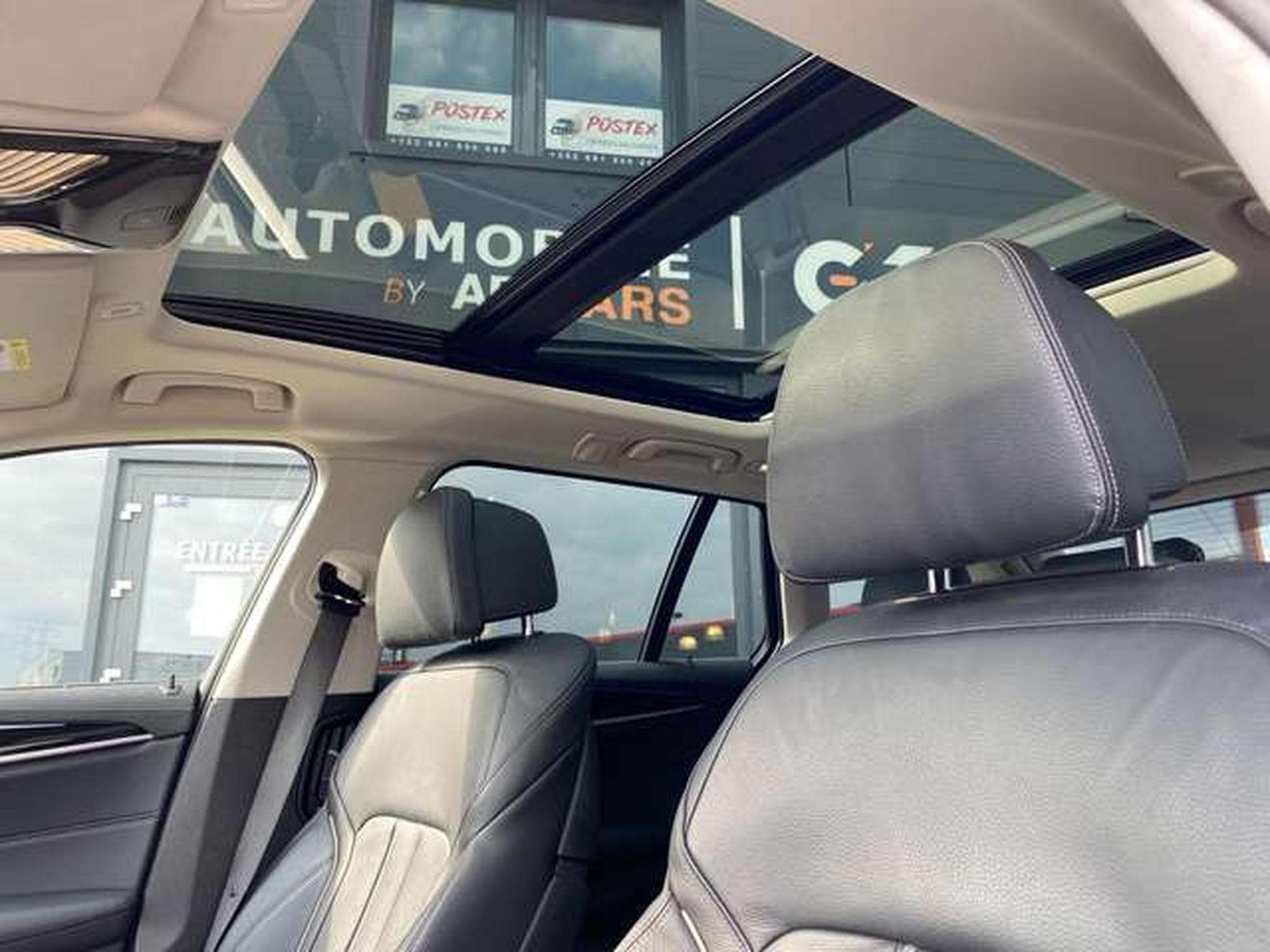 BMW 530 530d Touring LuxuryLine jusqu'à 48mois garantie (2023) - Foto 9