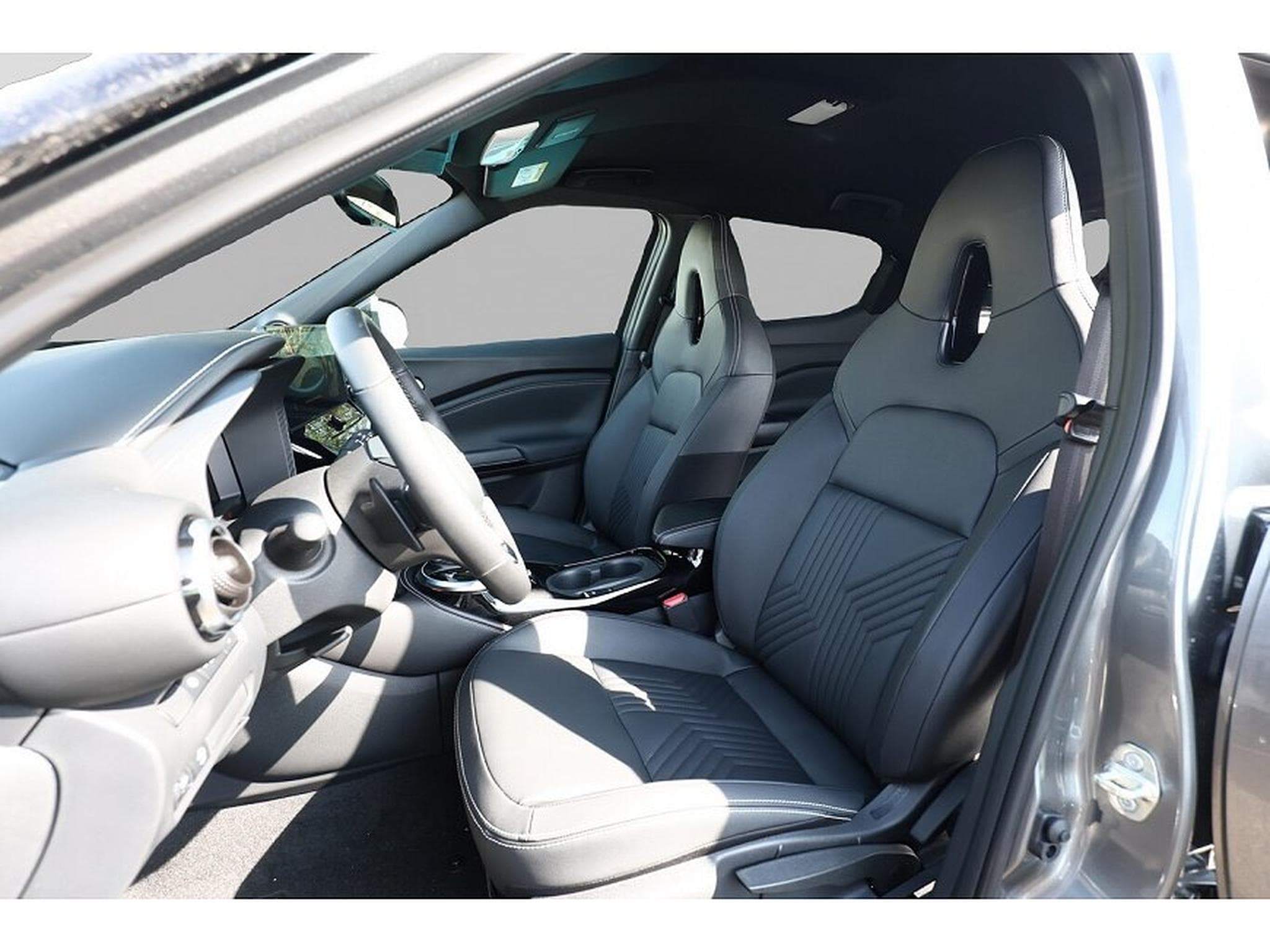 Nissan Juke (2024) - Photo 6