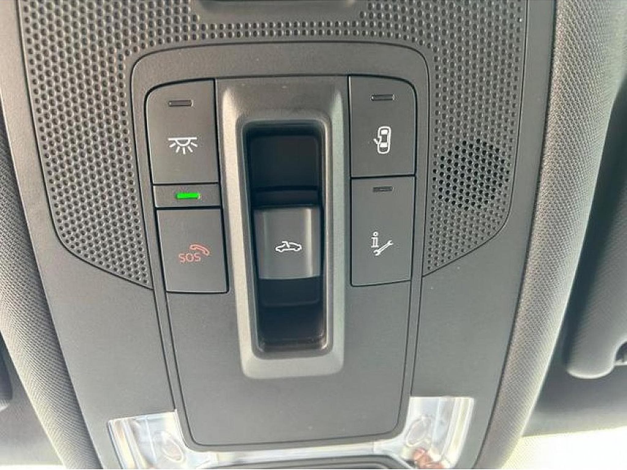 Audi RS3 (2025) - Foto 25