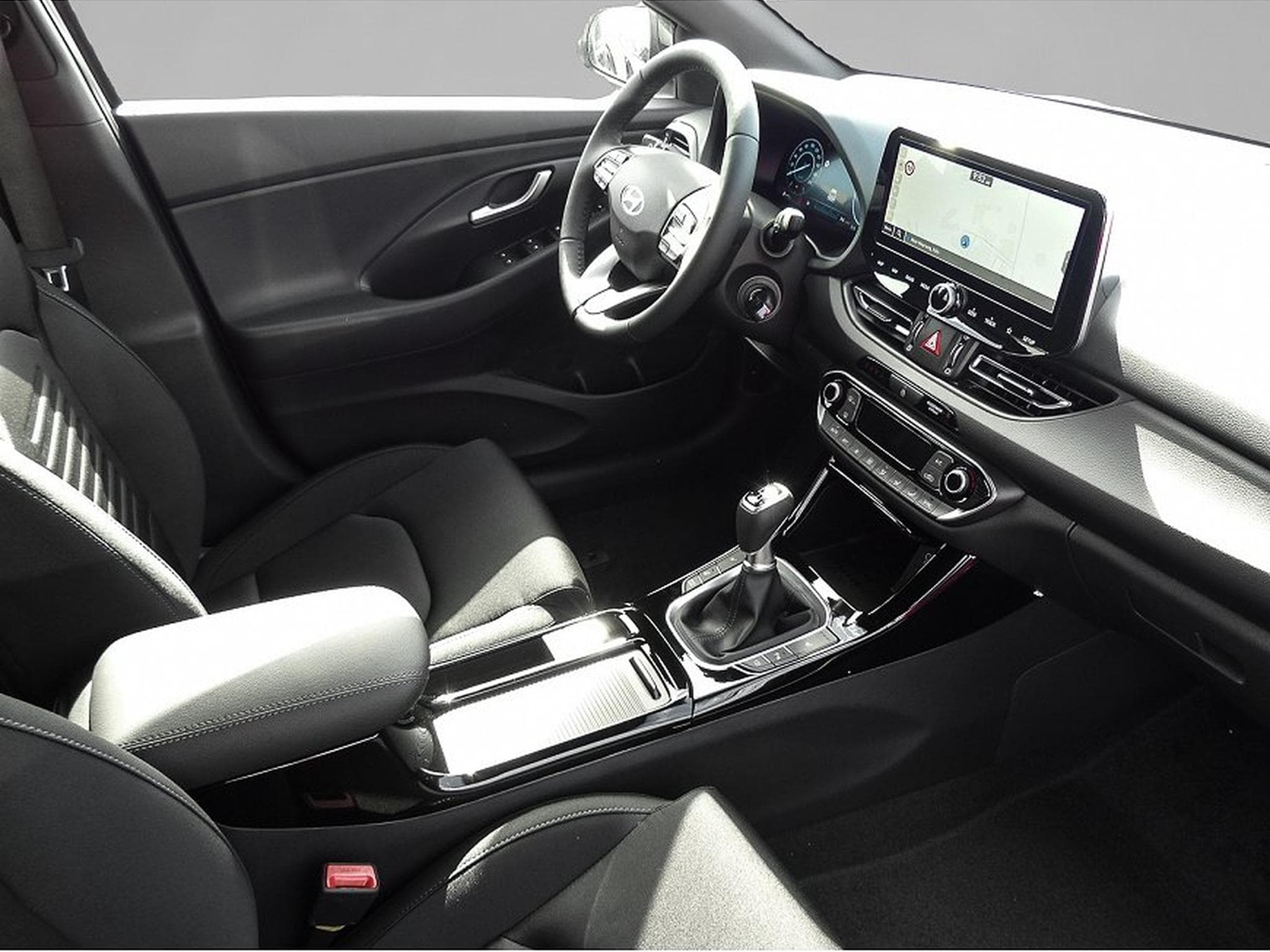 Hyundai i30 (2024) - Foto 3