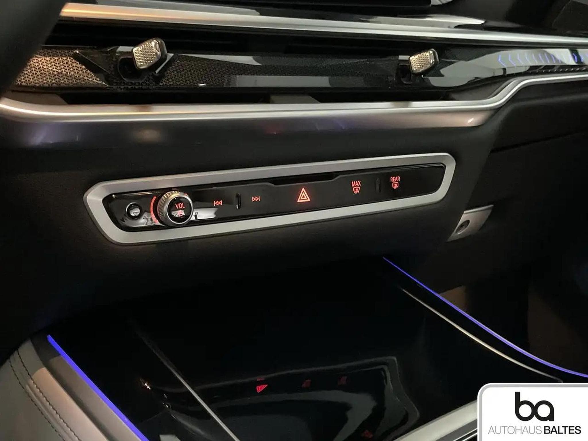 BMW X5 (2025) - Photo 11