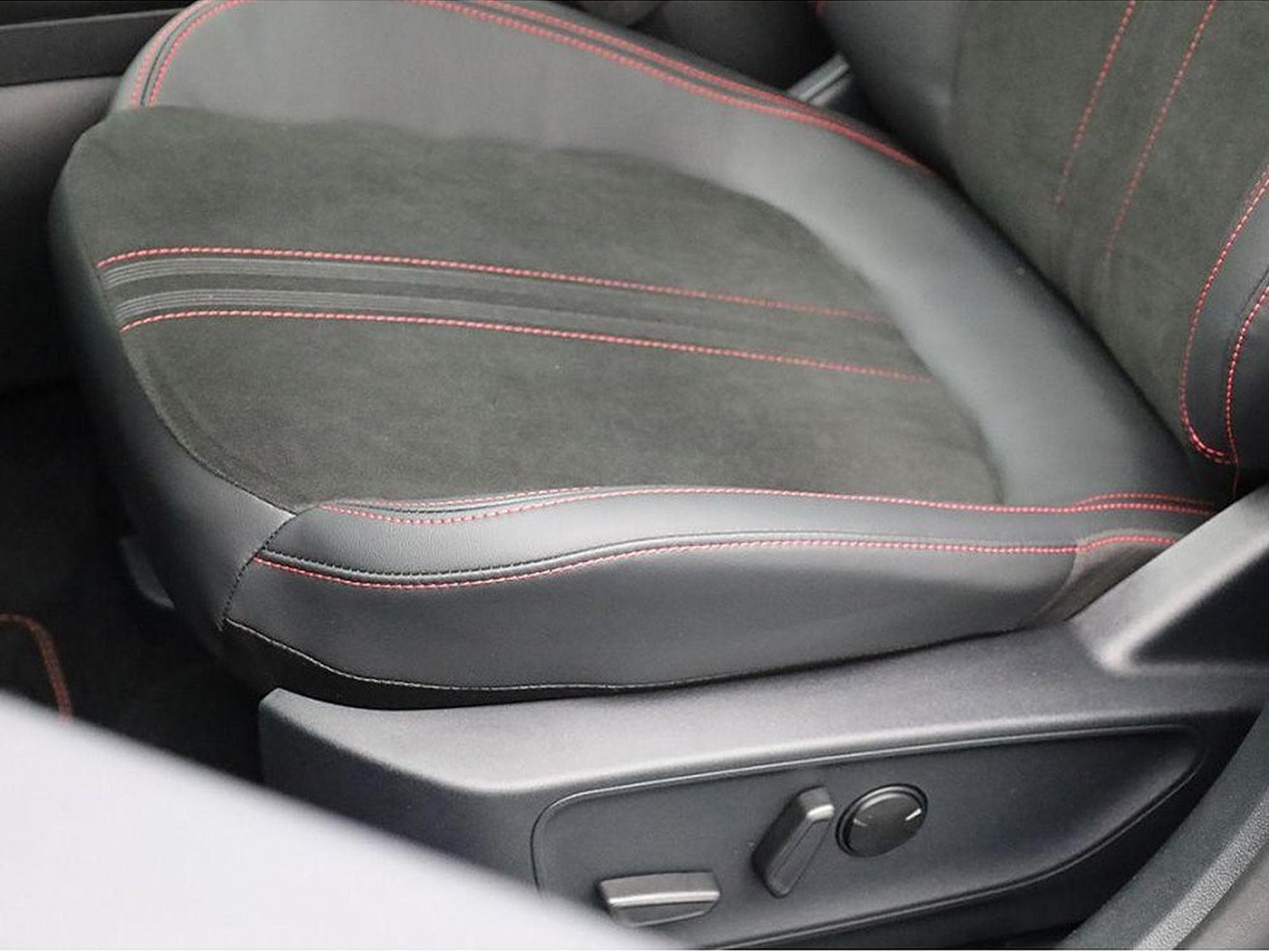 Ford Kuga (2026) - Photo 14