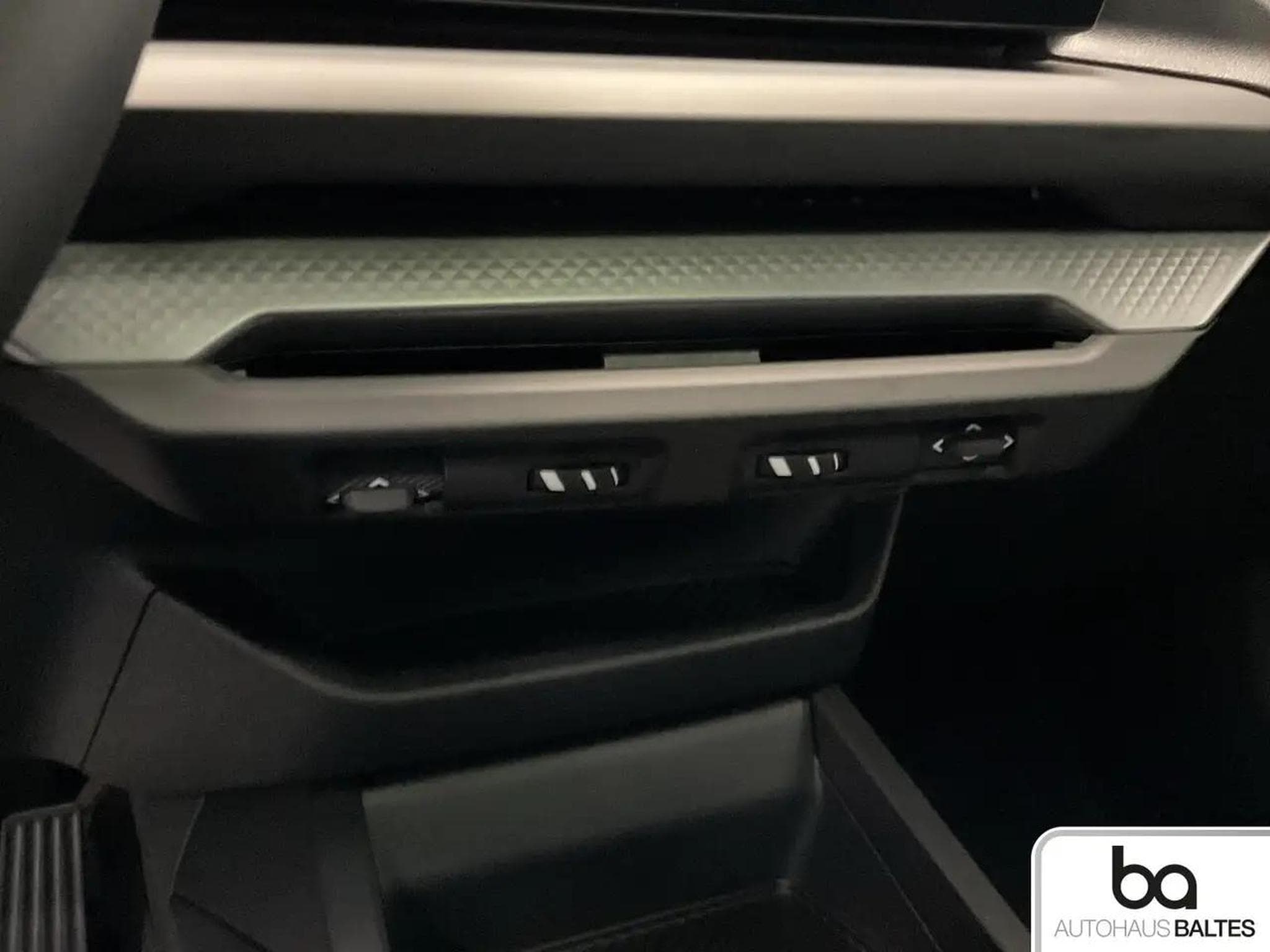 BMW 116 (2025) - Foto 11