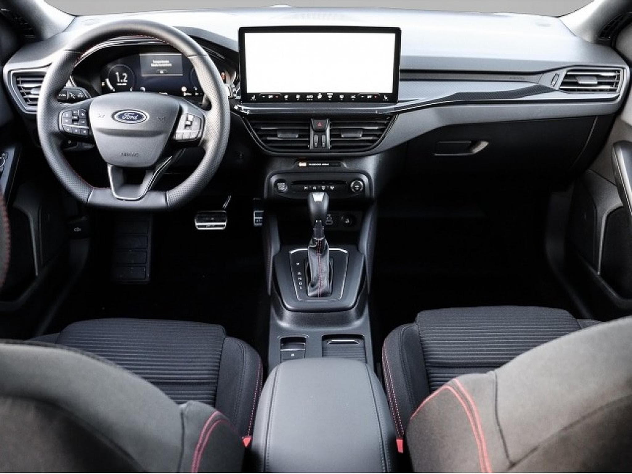 Ford Focus (2025) - Photo 4