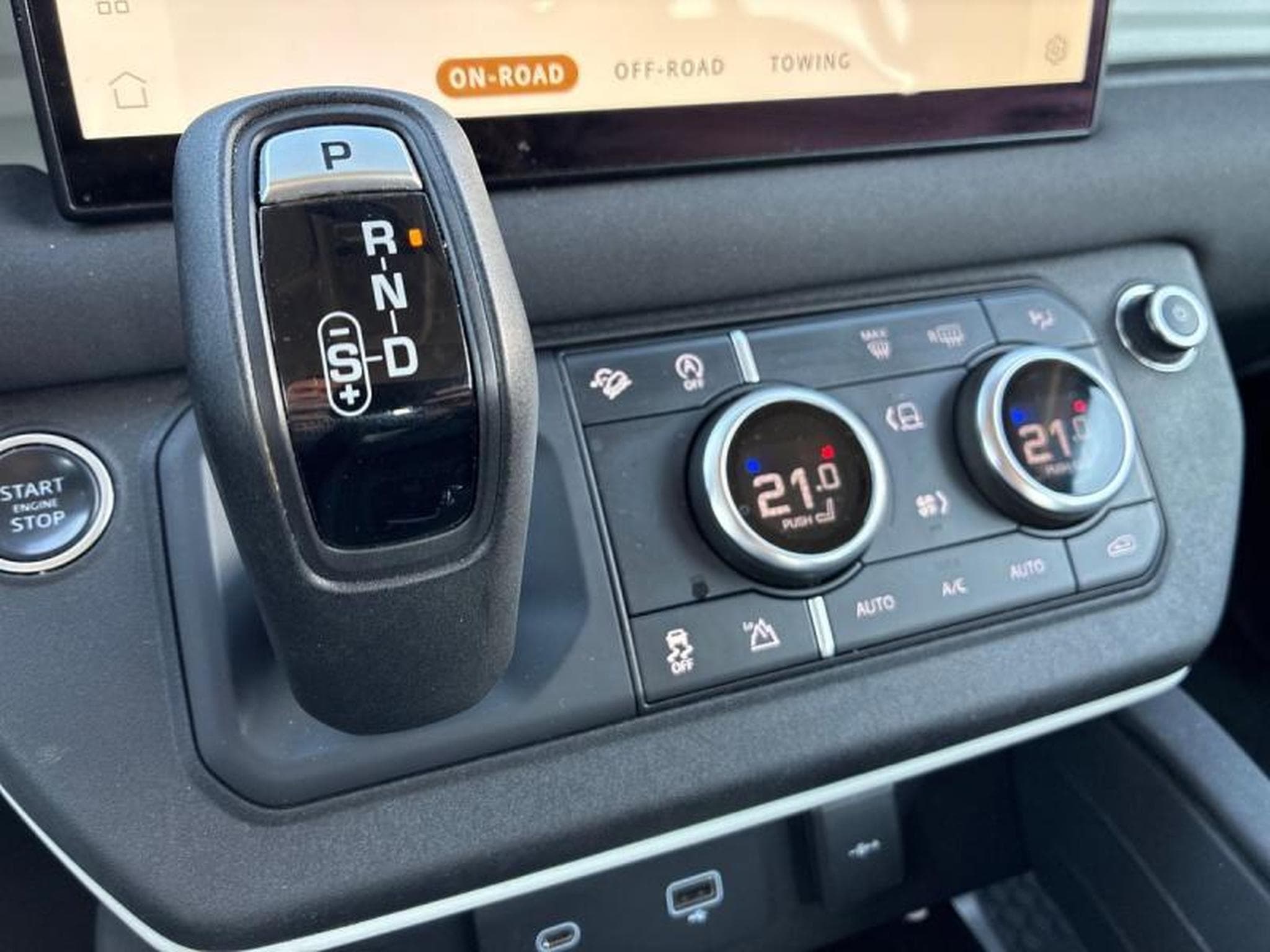 Land-Rover Defender Defender (2021) - Foto 11