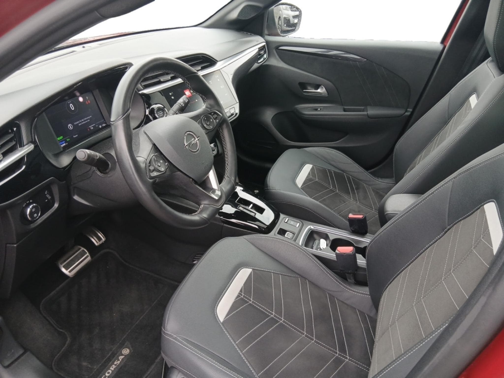 Opel Corsa 50 kWh GS Line (2023) - Foto 8