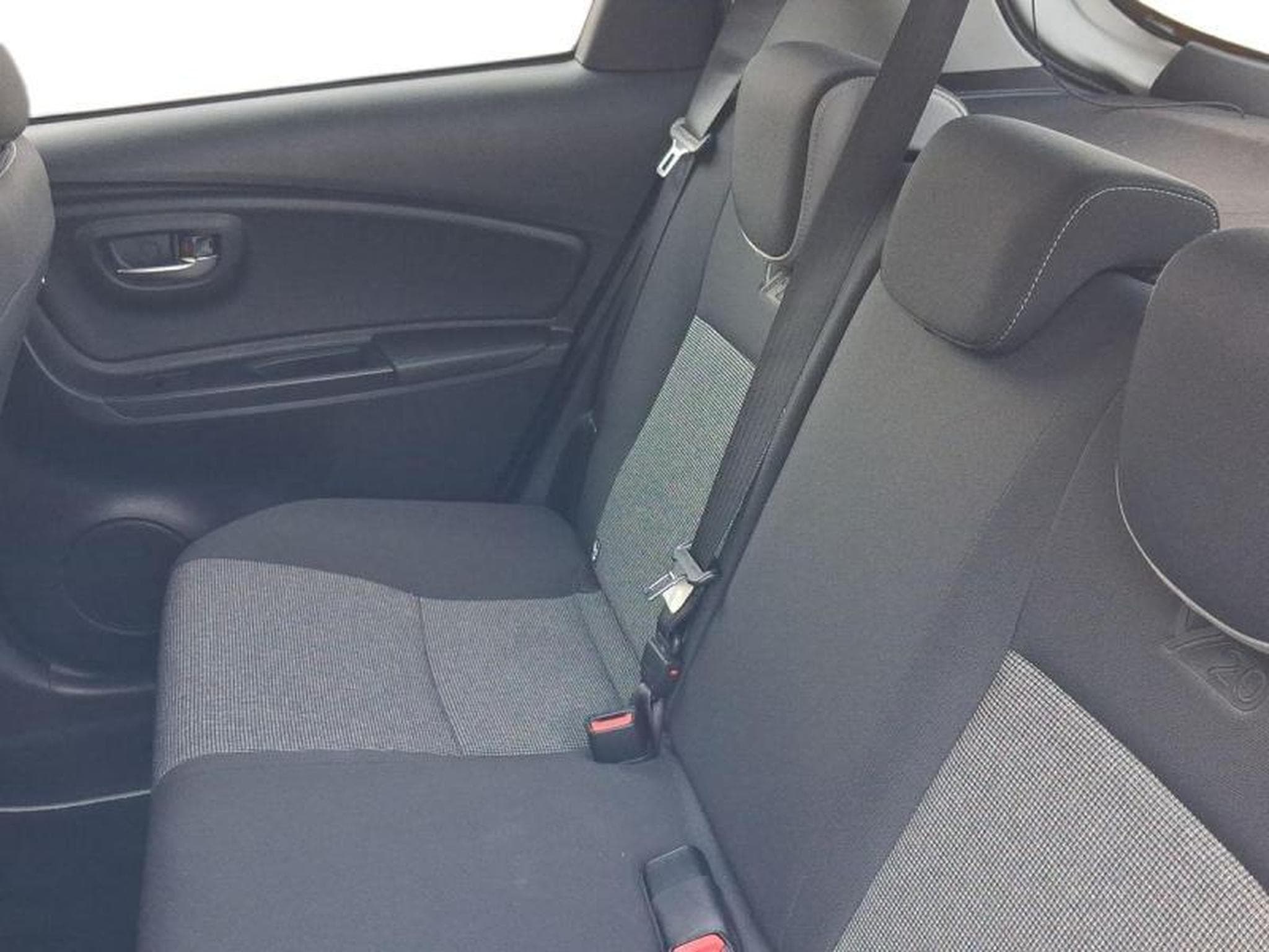 Toyota Yaris Yaris (2019) - Photo 11