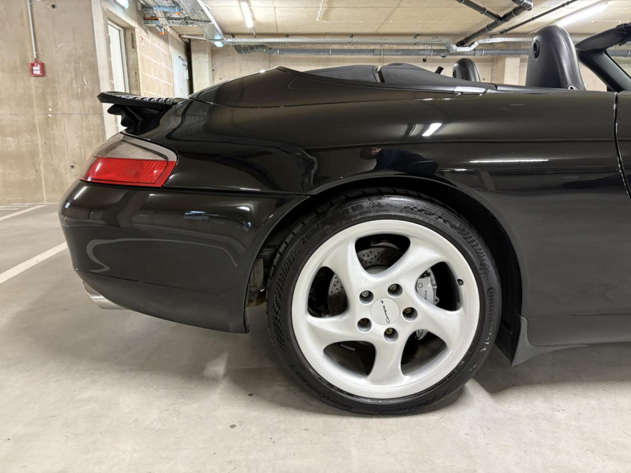 Porsche 911 CARRERA 4 CABRIOLET 3.4 FLAT6 / BVM (2000) - Foto 6