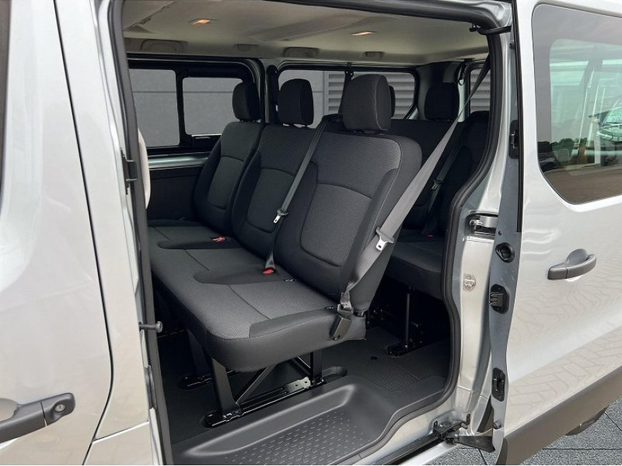 Renault Trafic (2026) - Foto 6