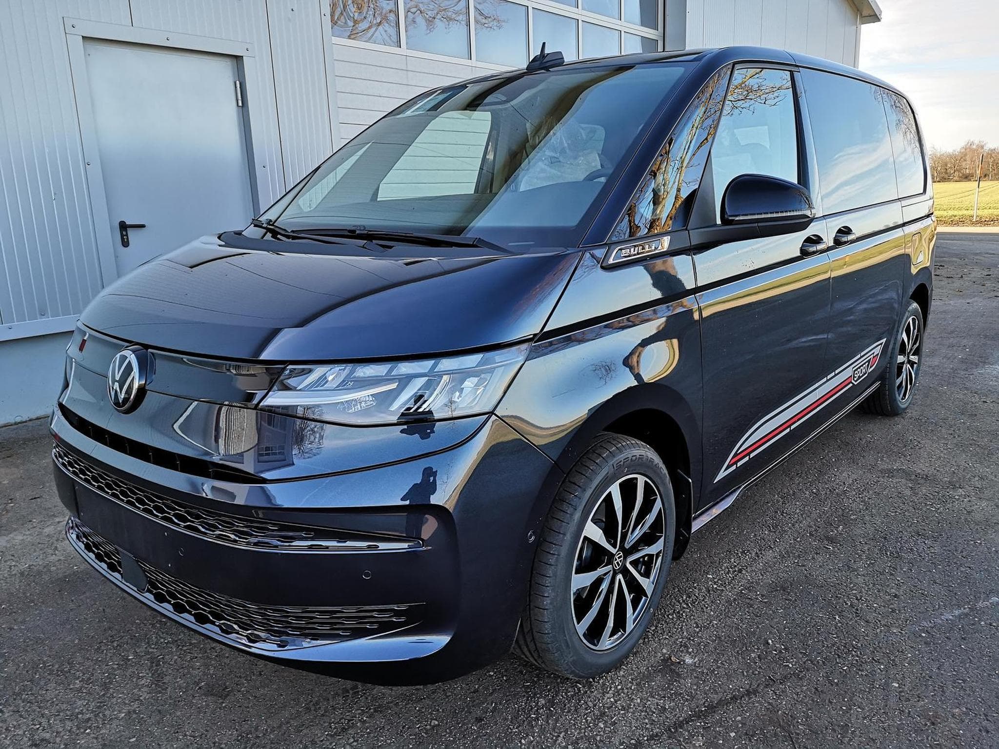 VW T7 2.0 TDI Sport (2025) - Foto 1