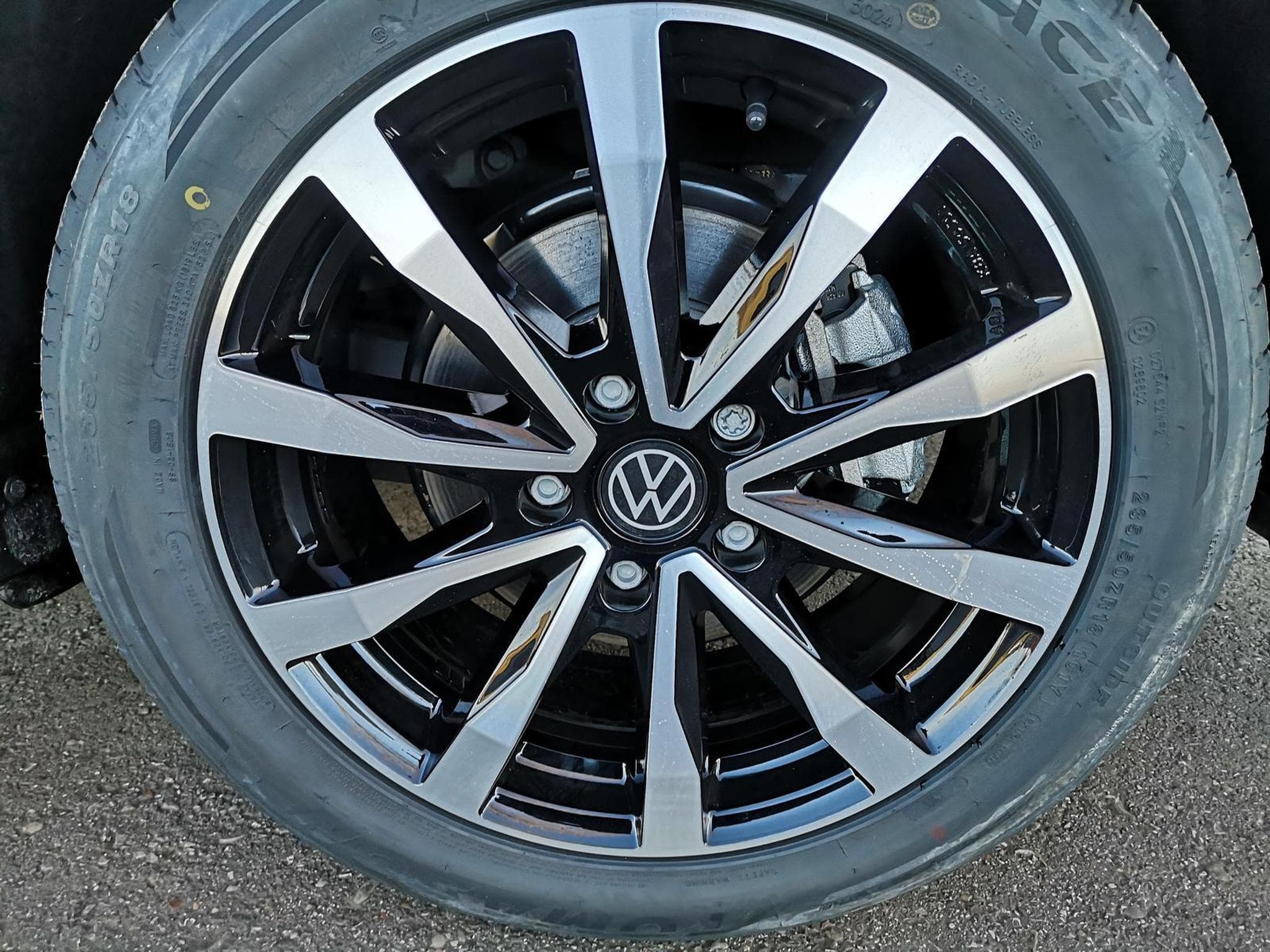 VW T7 2.0 TDI Sport (2025) - Foto 4
