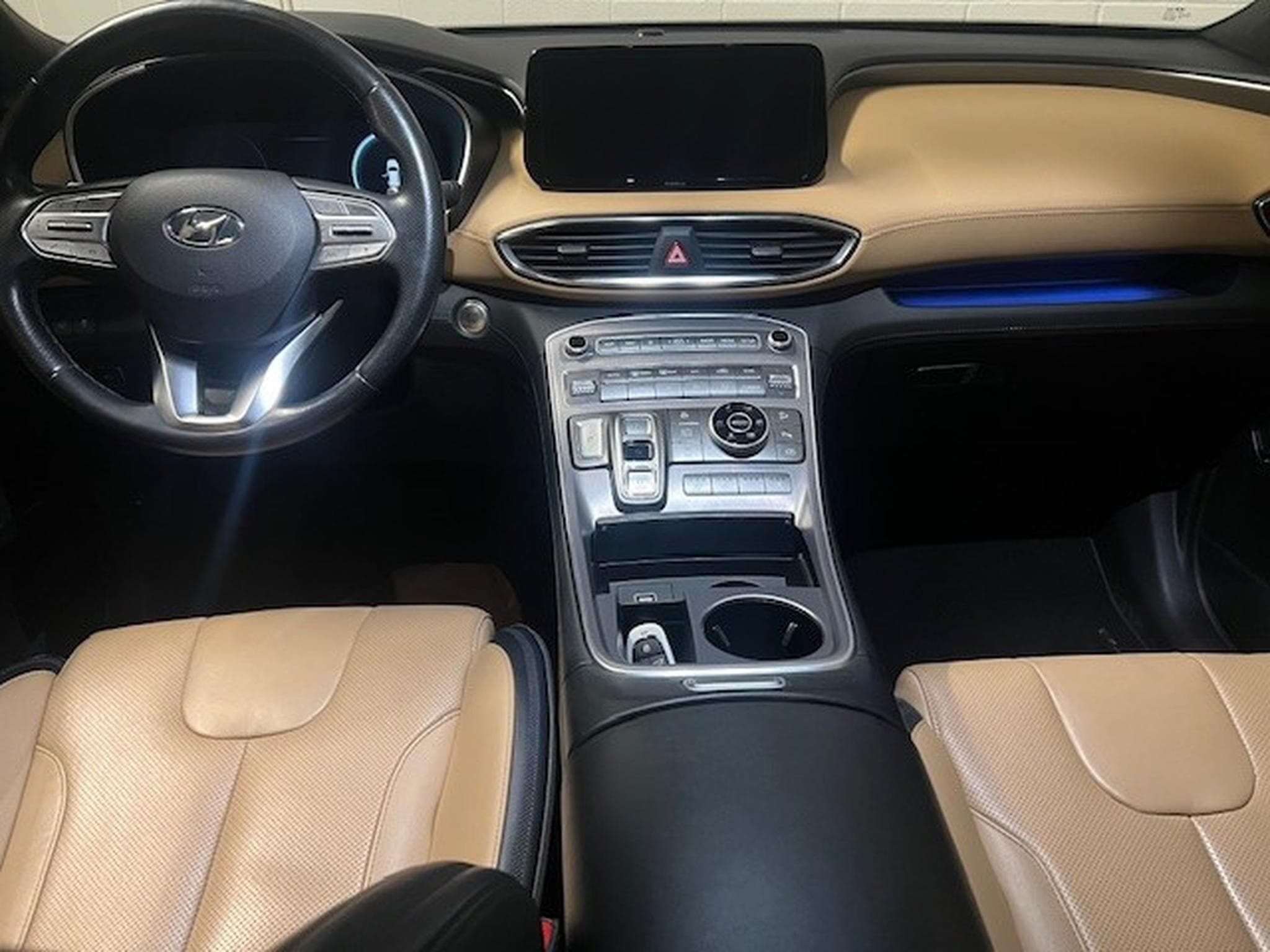 Hyundai Santa Fe 1.6 T-GDI SHINE SAFETY SENSATION LUXURY 4WD PLUG-IN HYBRIDE (2022) - Foto 5