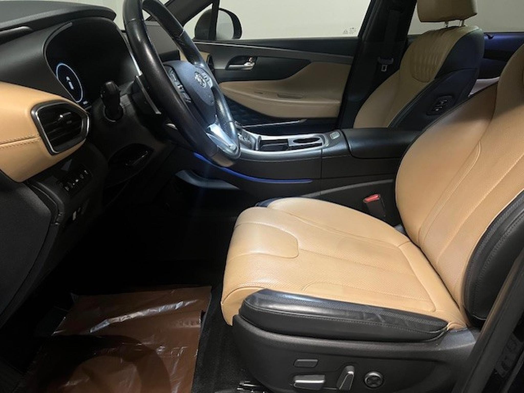 Hyundai Santa Fe 1.6 T-GDI SHINE SAFETY SENSATION LUXURY 4WD PLUG-IN HYBRIDE (2022) - Foto 9