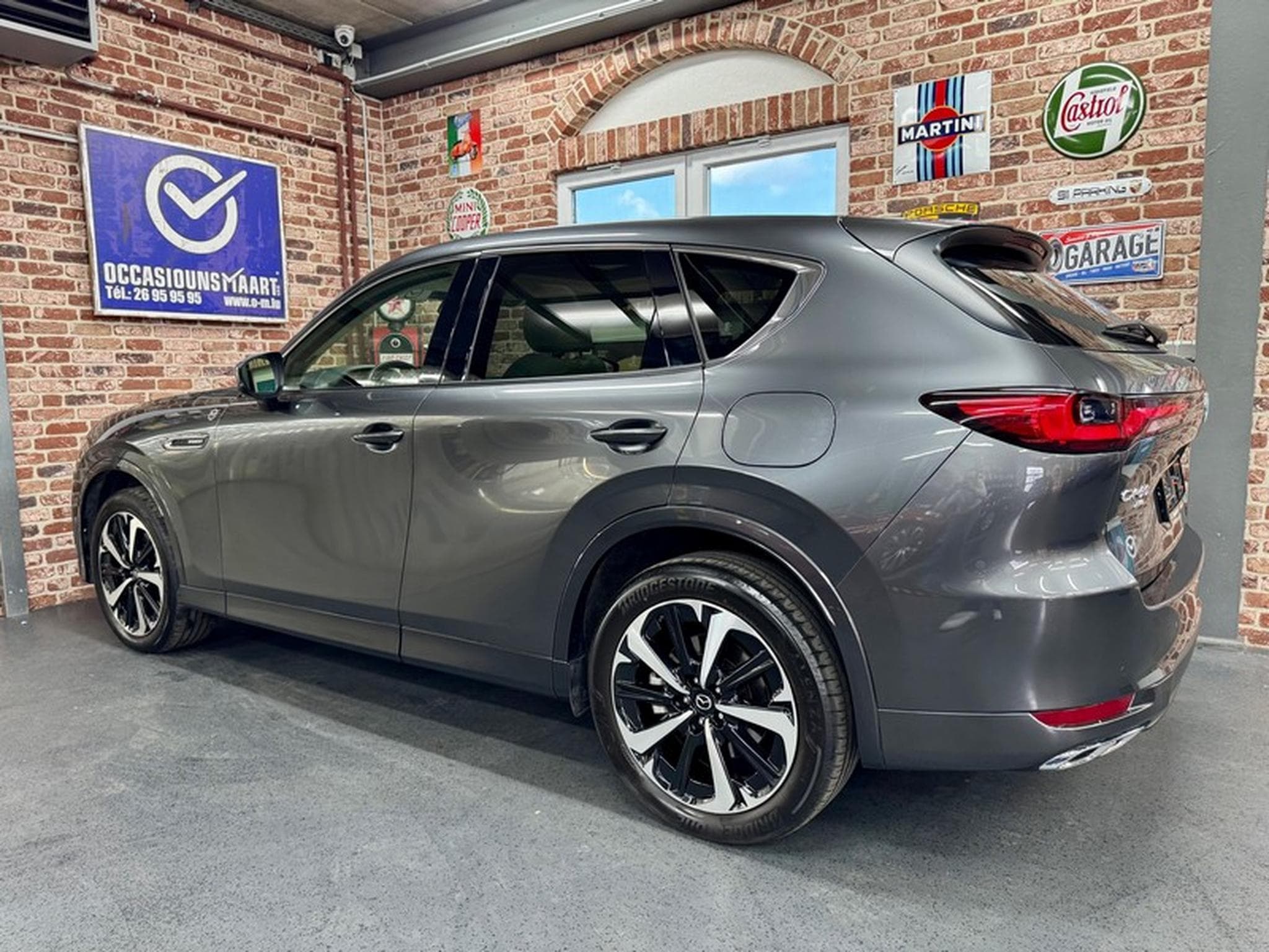 Mazda CX-60 CX-60 2.5 328cv Auto e-Skyactive TAKUMI (2023) - Foto 2