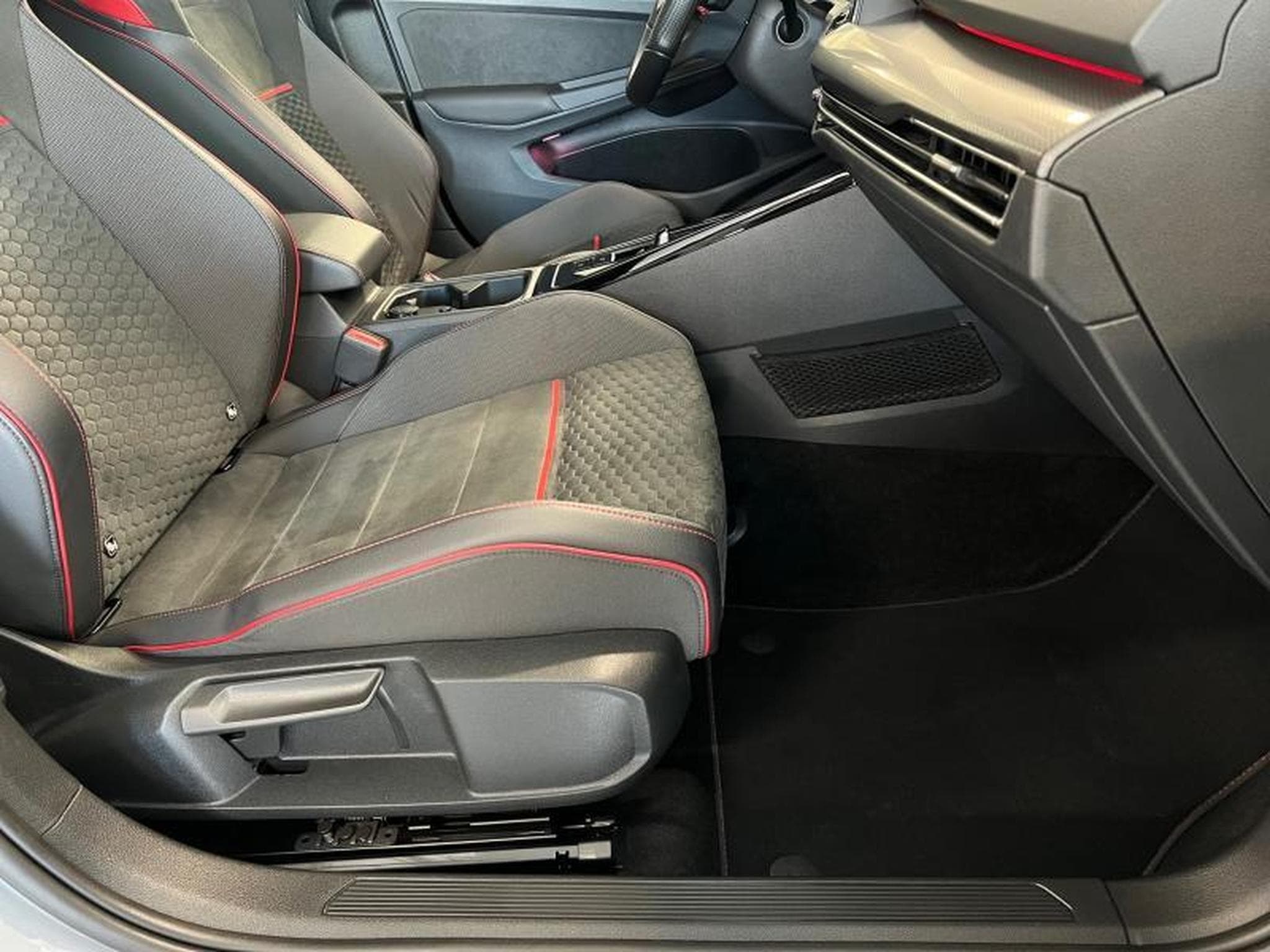 VW Golf Clubsport (2022) - Foto 13