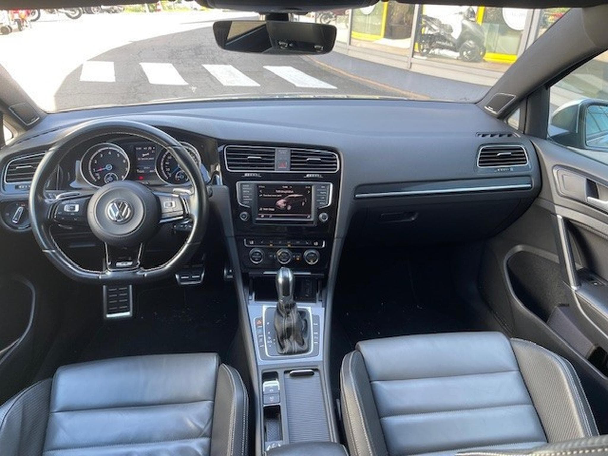 VW Golf Variant R 2.0 TSI 221KW-300CV DSG7  4Motion (4X4) -Toit Pano (2016) - Foto 7