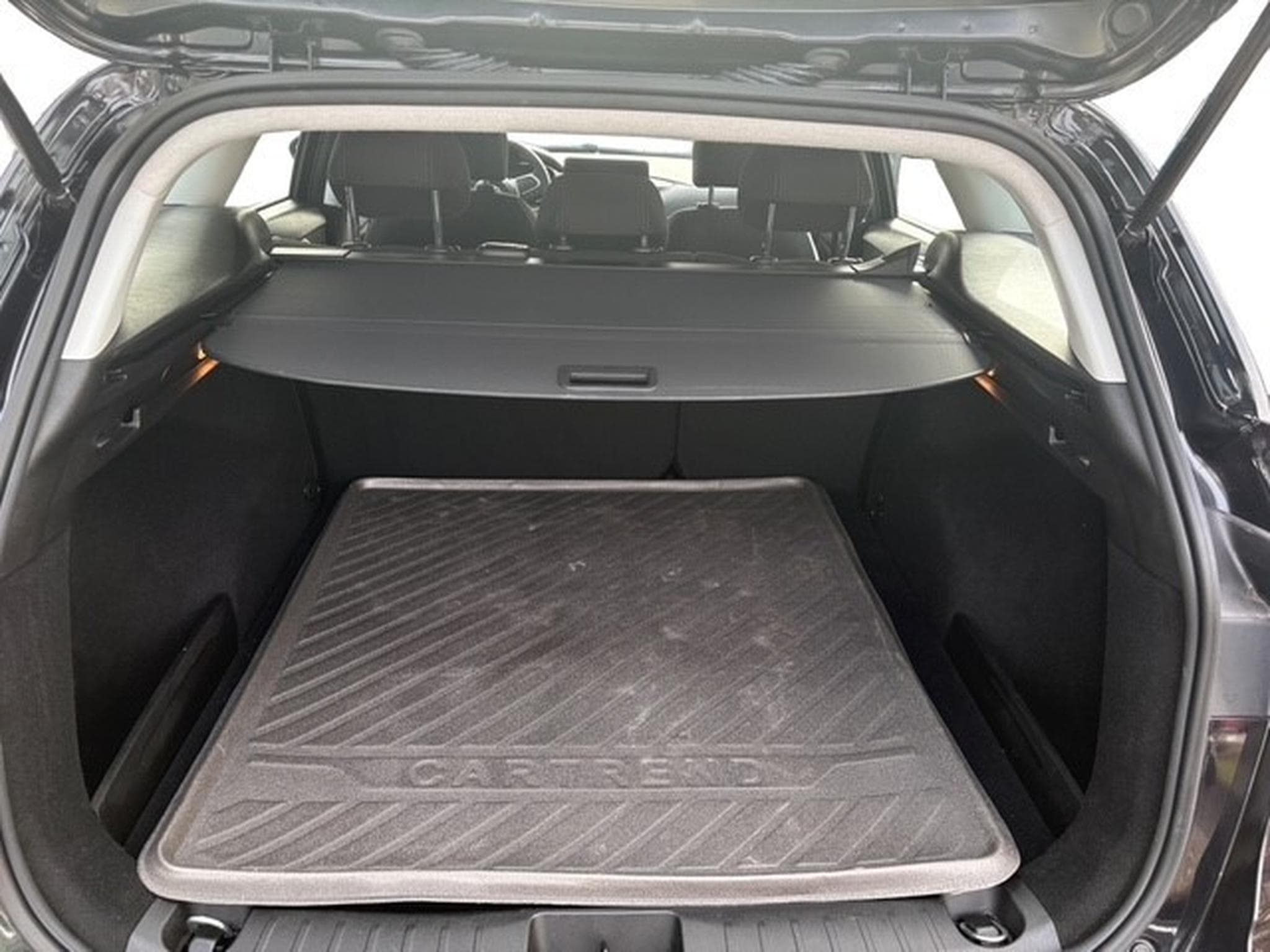 Fiat Tipo SW Cross 1.5 Hybrid DCT (2024) - Photo 3