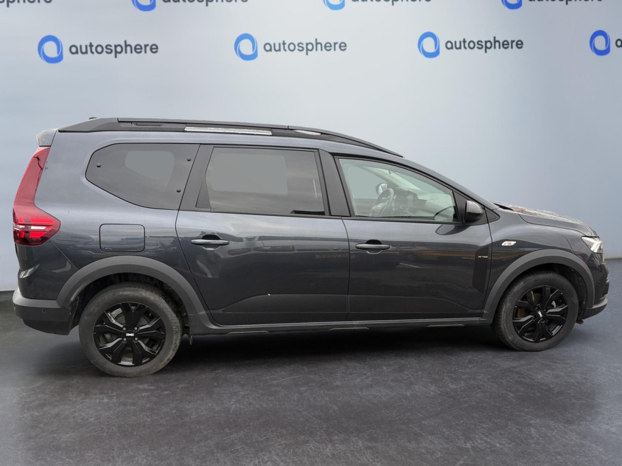 Dacia Jogger 1.6 Hybrid Extreme 7pl. (2024) - Photo 3