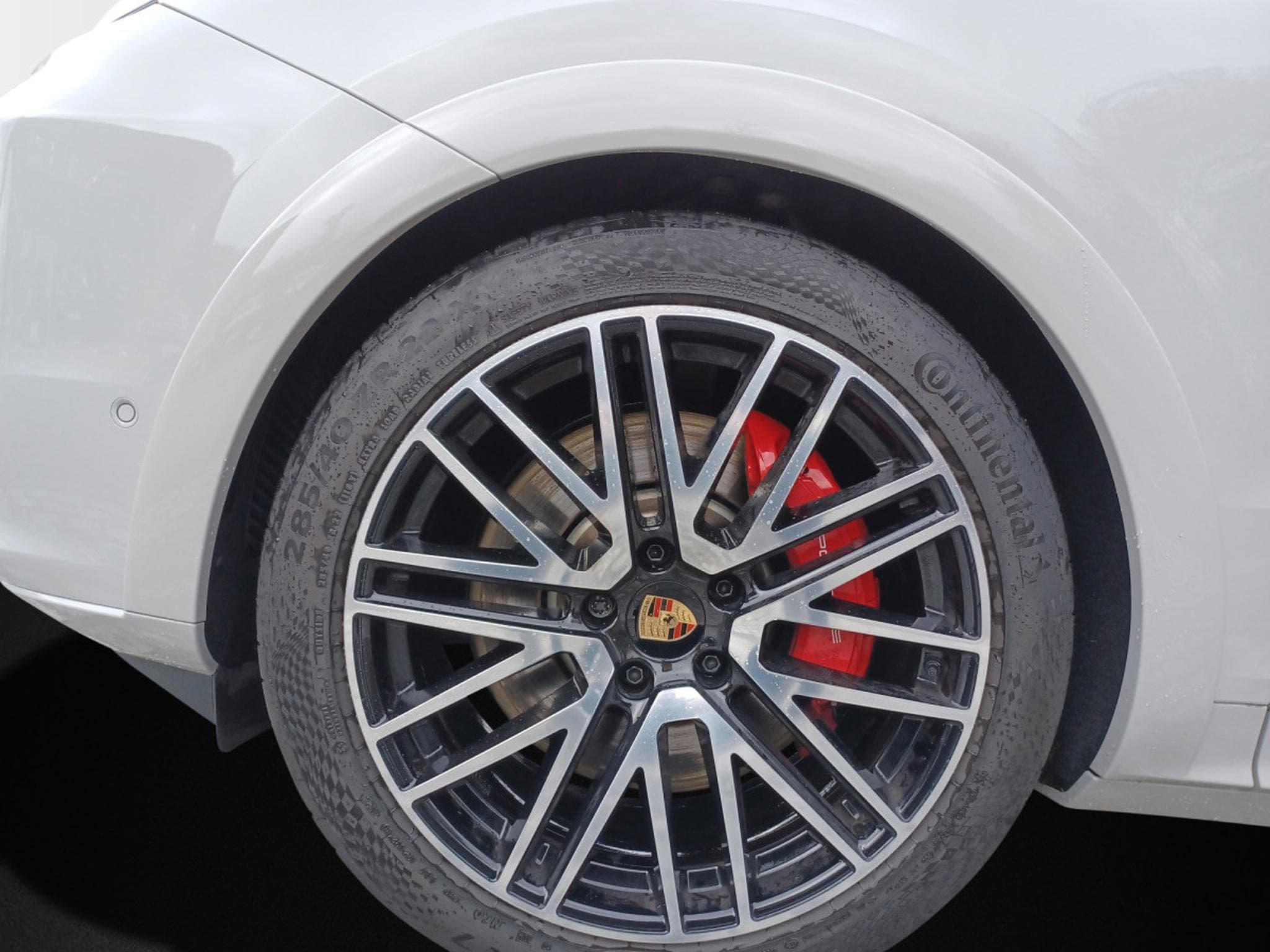 Porsche Cayenne GTS Coupe (2025) - Foto 6