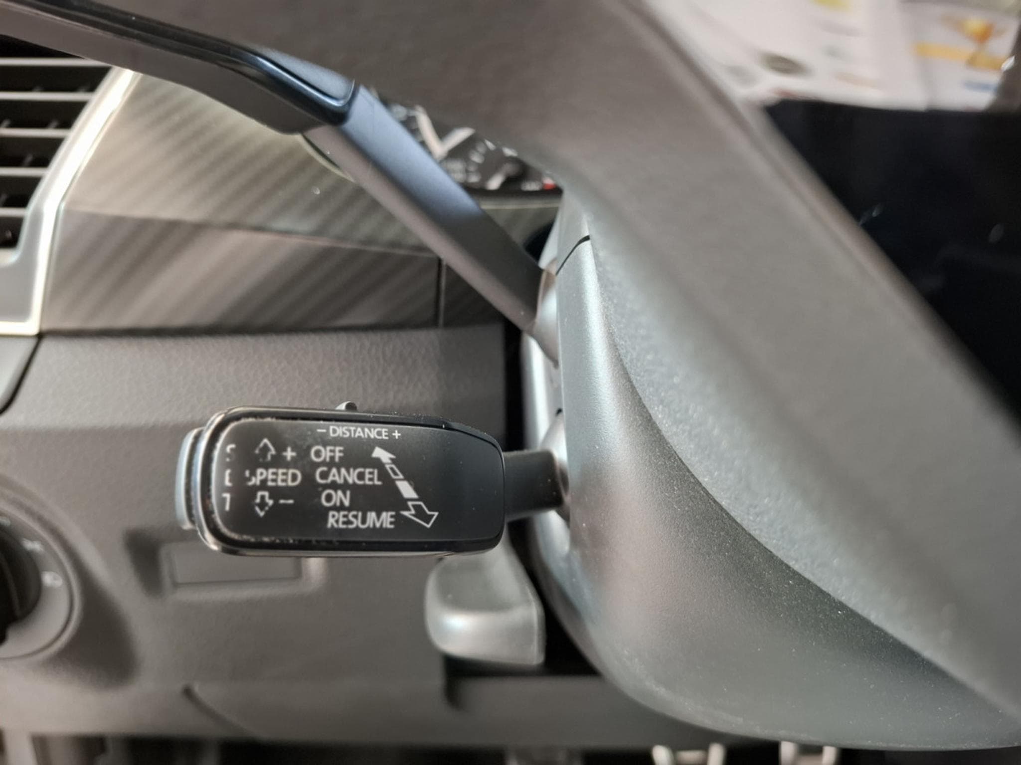 Skoda Fabia 1.0 TSI  MONTE CARLO, LED, CAMERA, PANORAMIQUE, ALU 17'',NAV (2019) - Foto 15