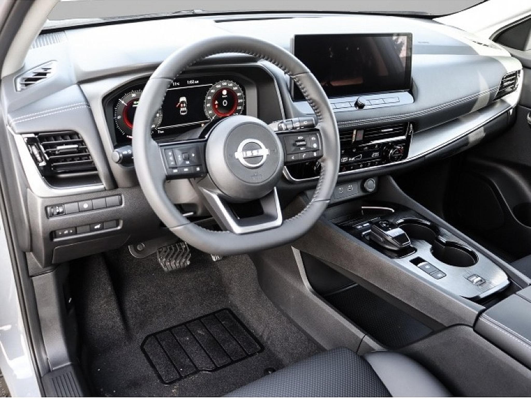 Nissan X-Trail (2026) - Photo 3