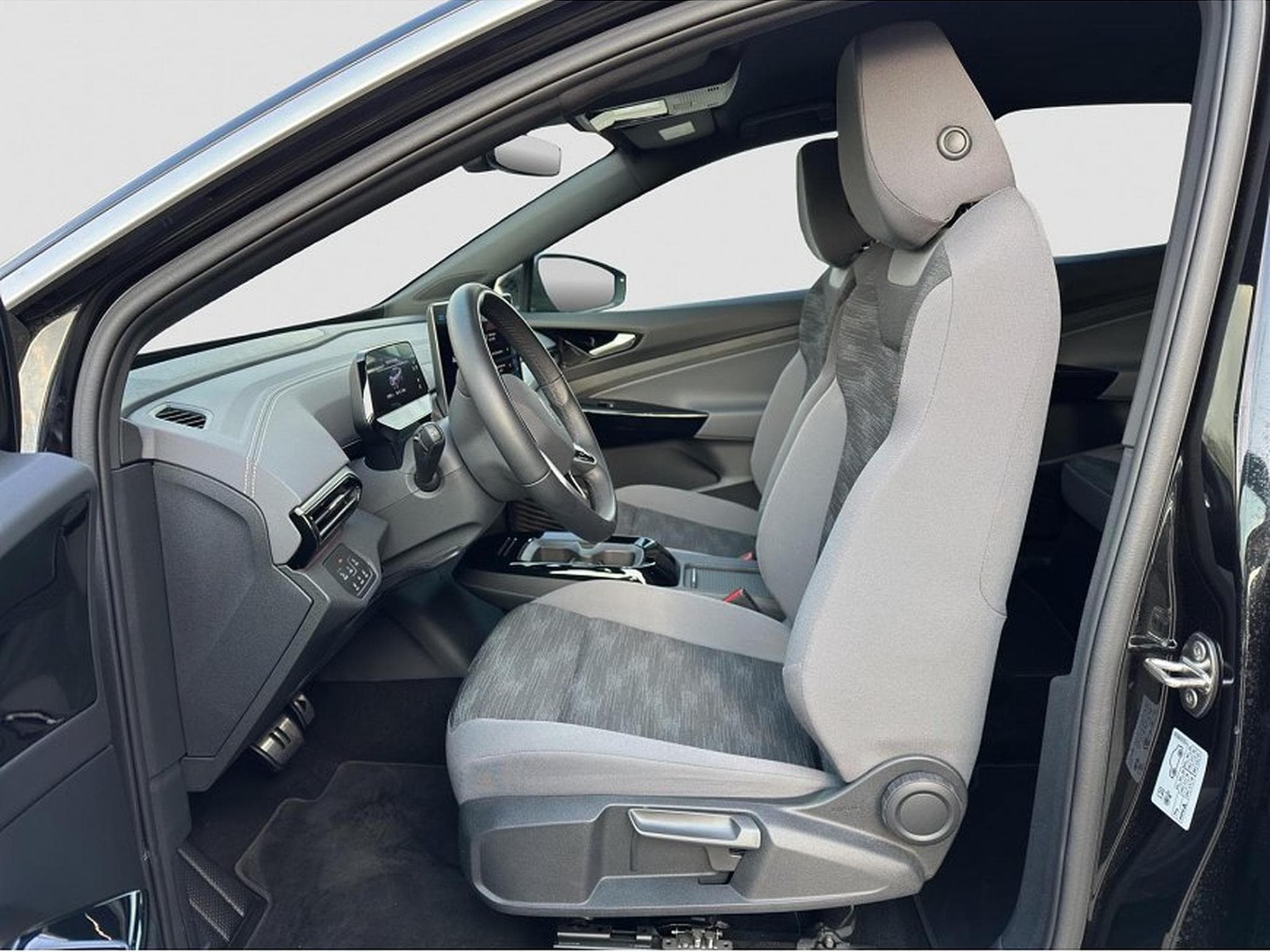 VW ID.5 (2025) - Photo 10