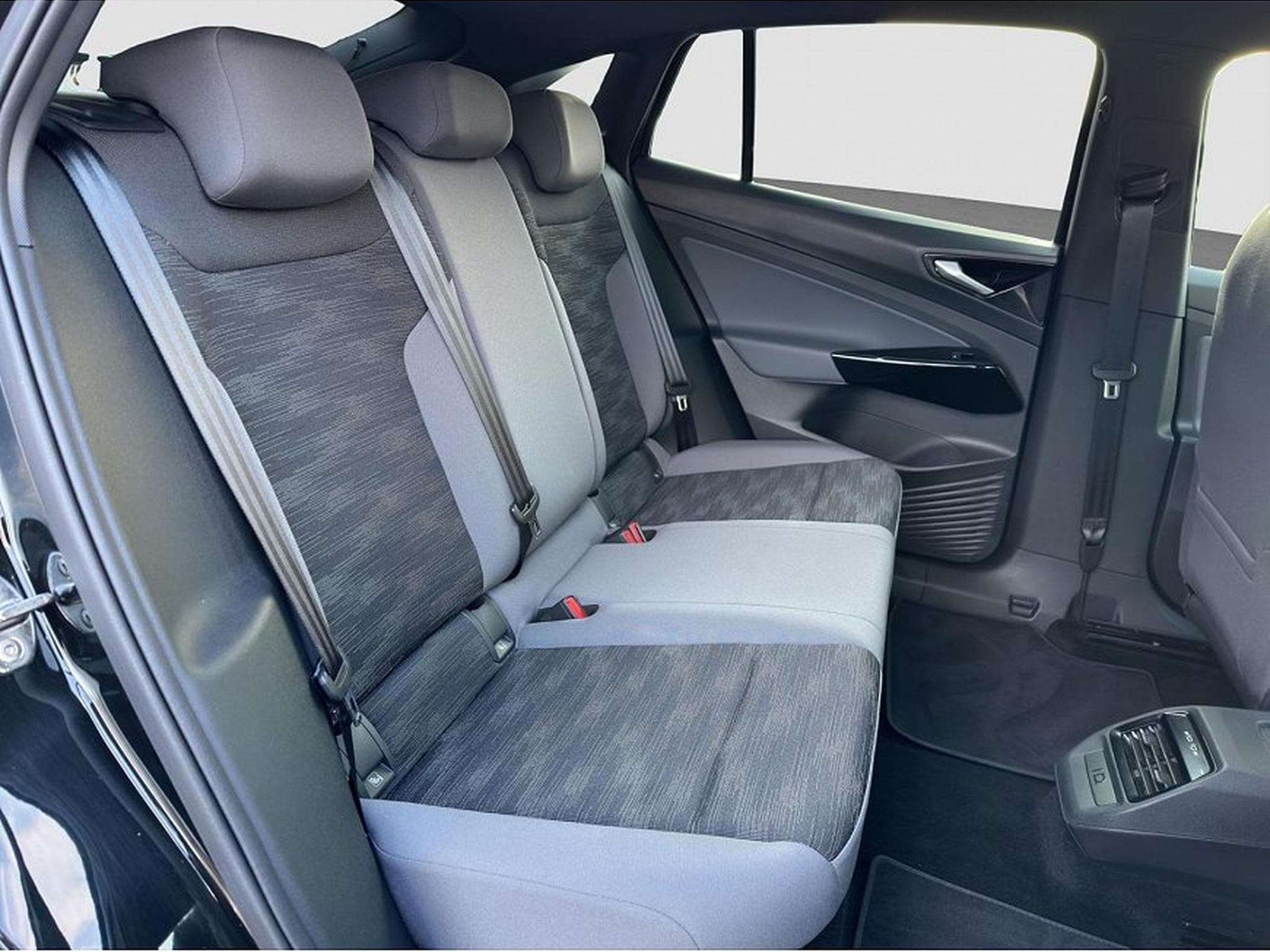 VW ID.5 (2025) - Photo 18