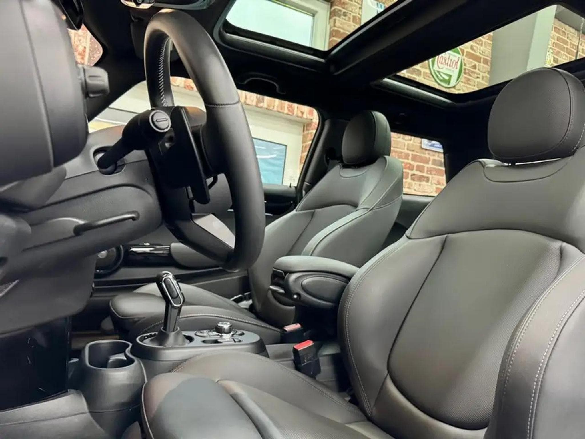 Mini Cooper (2024) - Foto 5