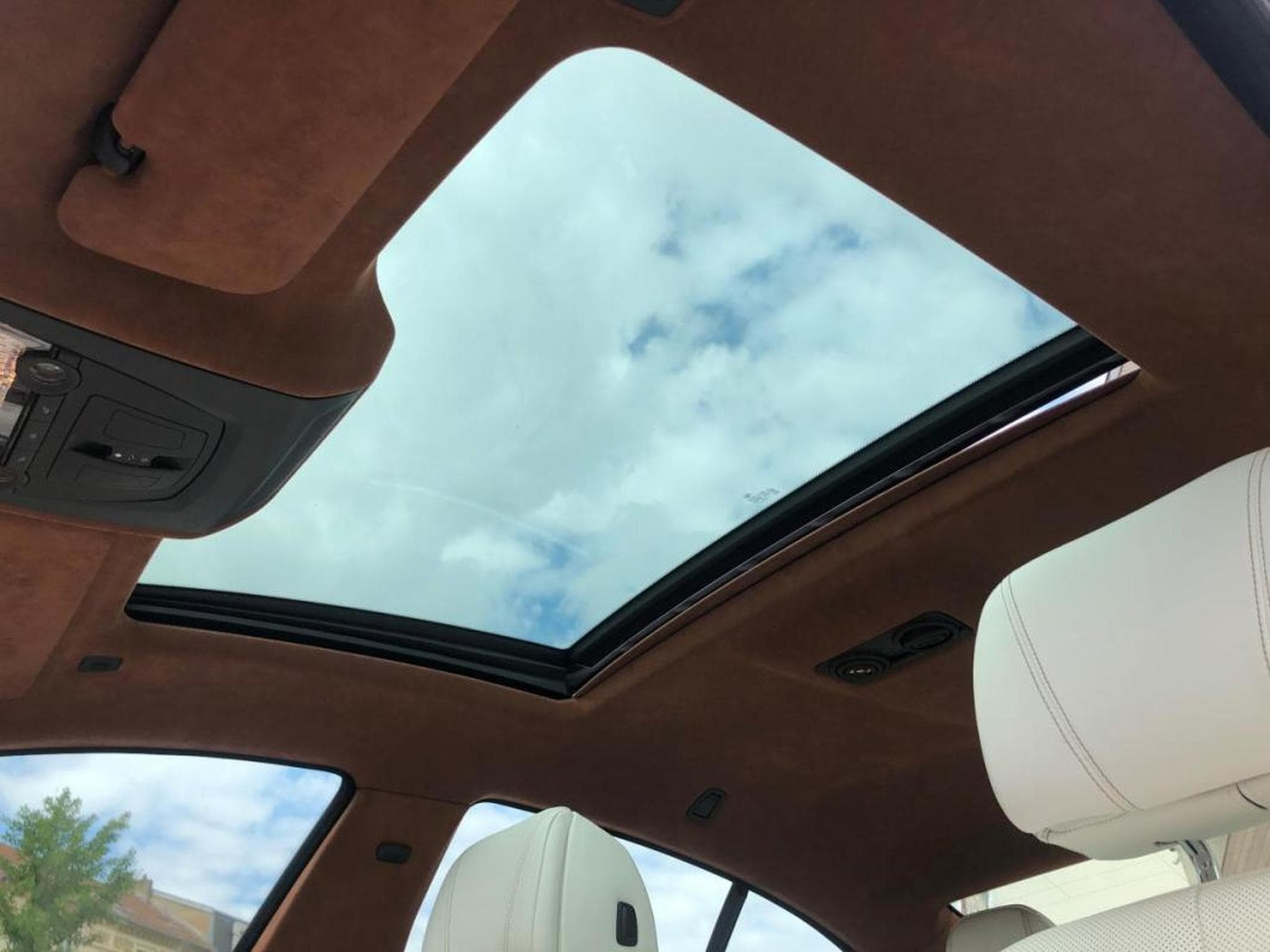 BMW Série 6 650i xDrive Gran Coupé Exclusive Individual - BVA Sport vent (2012) - Foto 14