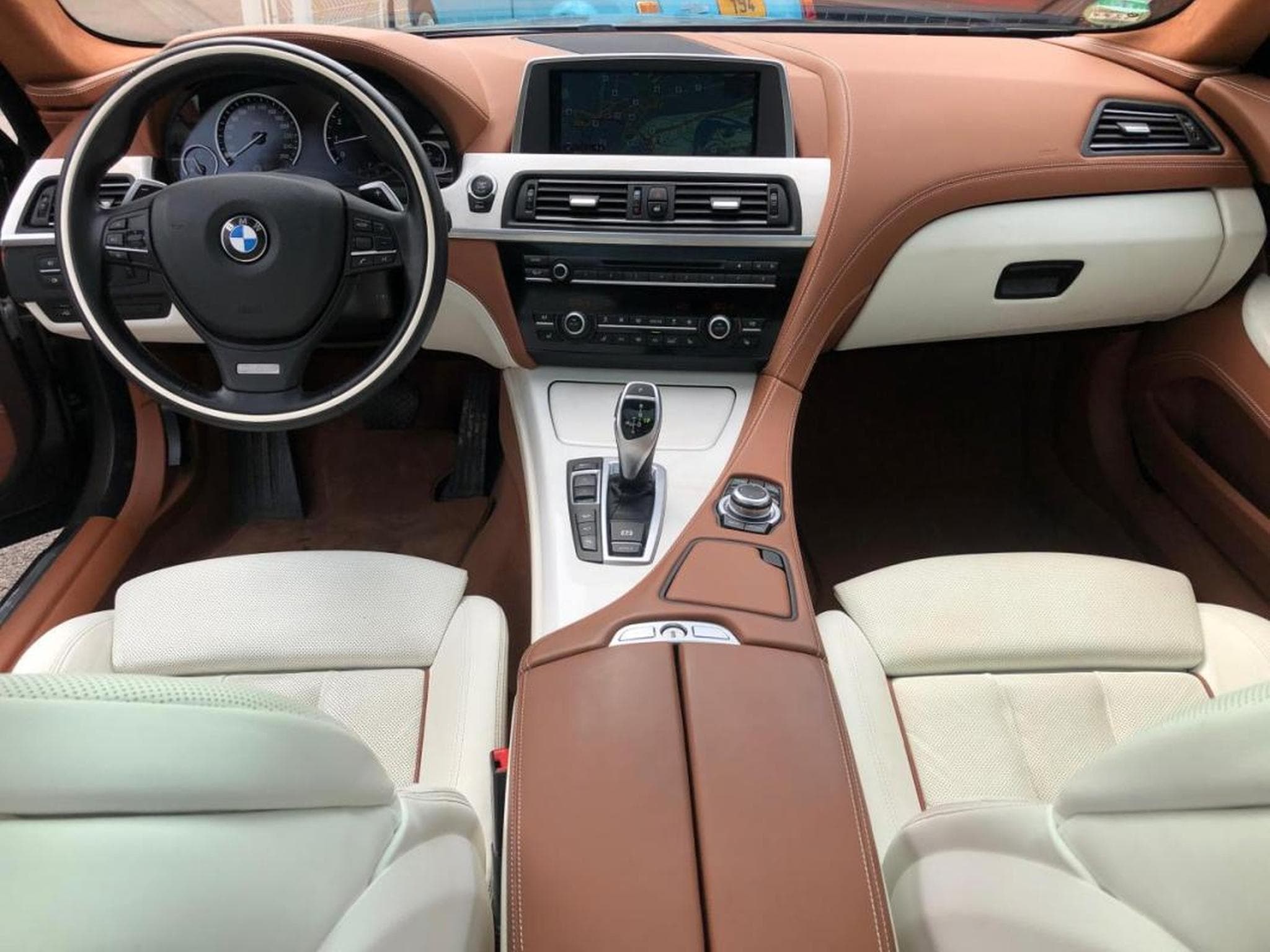 BMW Série 6 650i xDrive Gran Coupé Exclusive Individual - BVA Sport vent (2012) - Foto 8