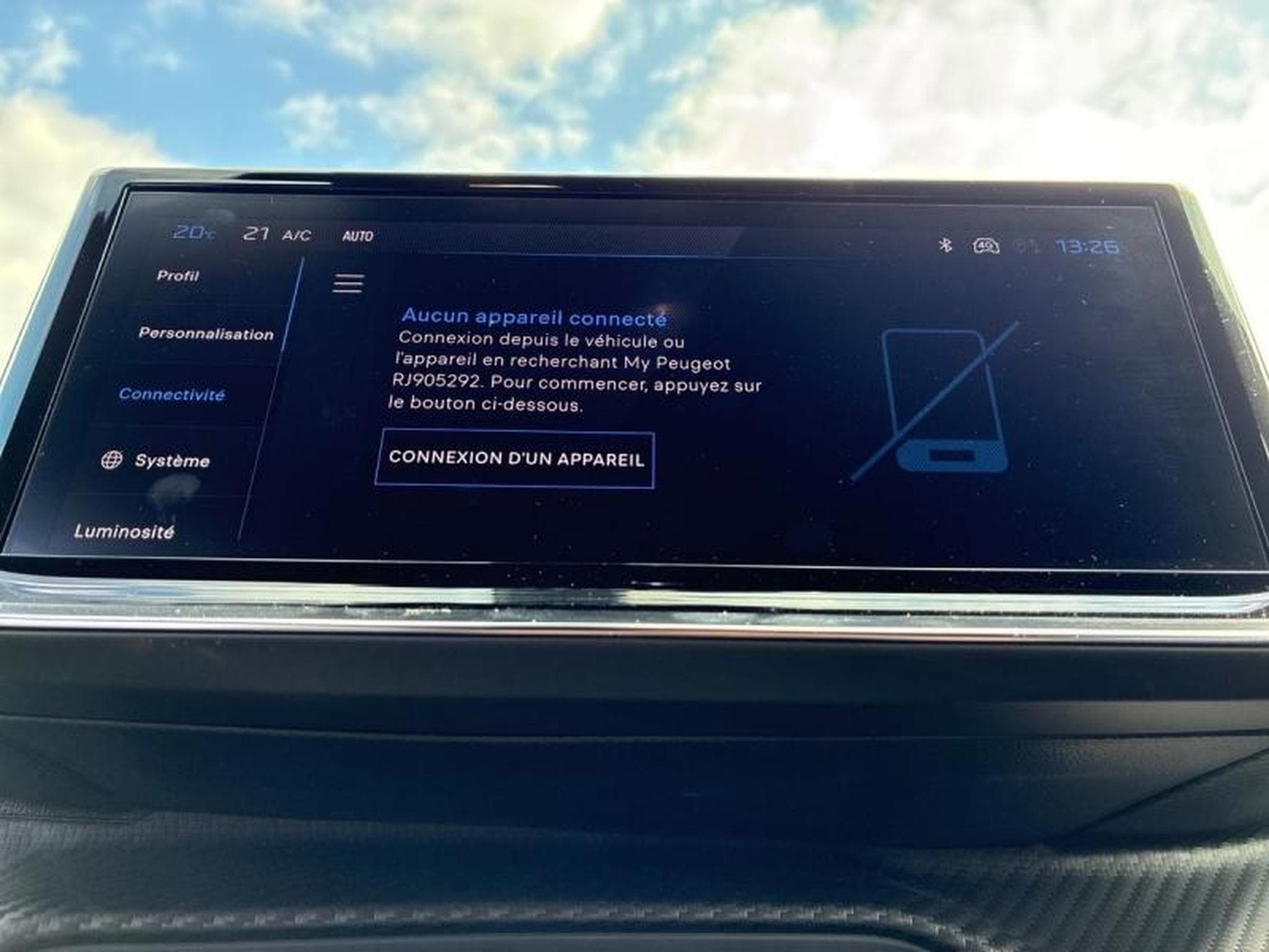 PEUGEOT 2008 1.2 100ch S&S Allure (2024) - Foto 7