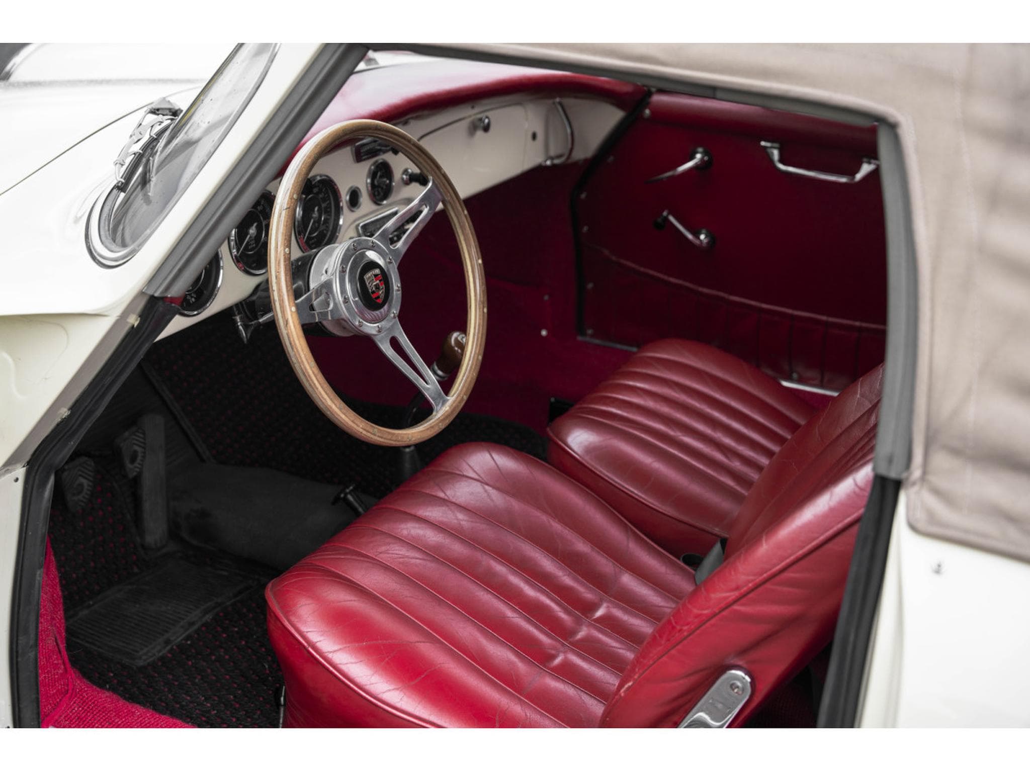 Porsche 356 B Super 90 - Matching Numbers & Color (1970) - Photo 12