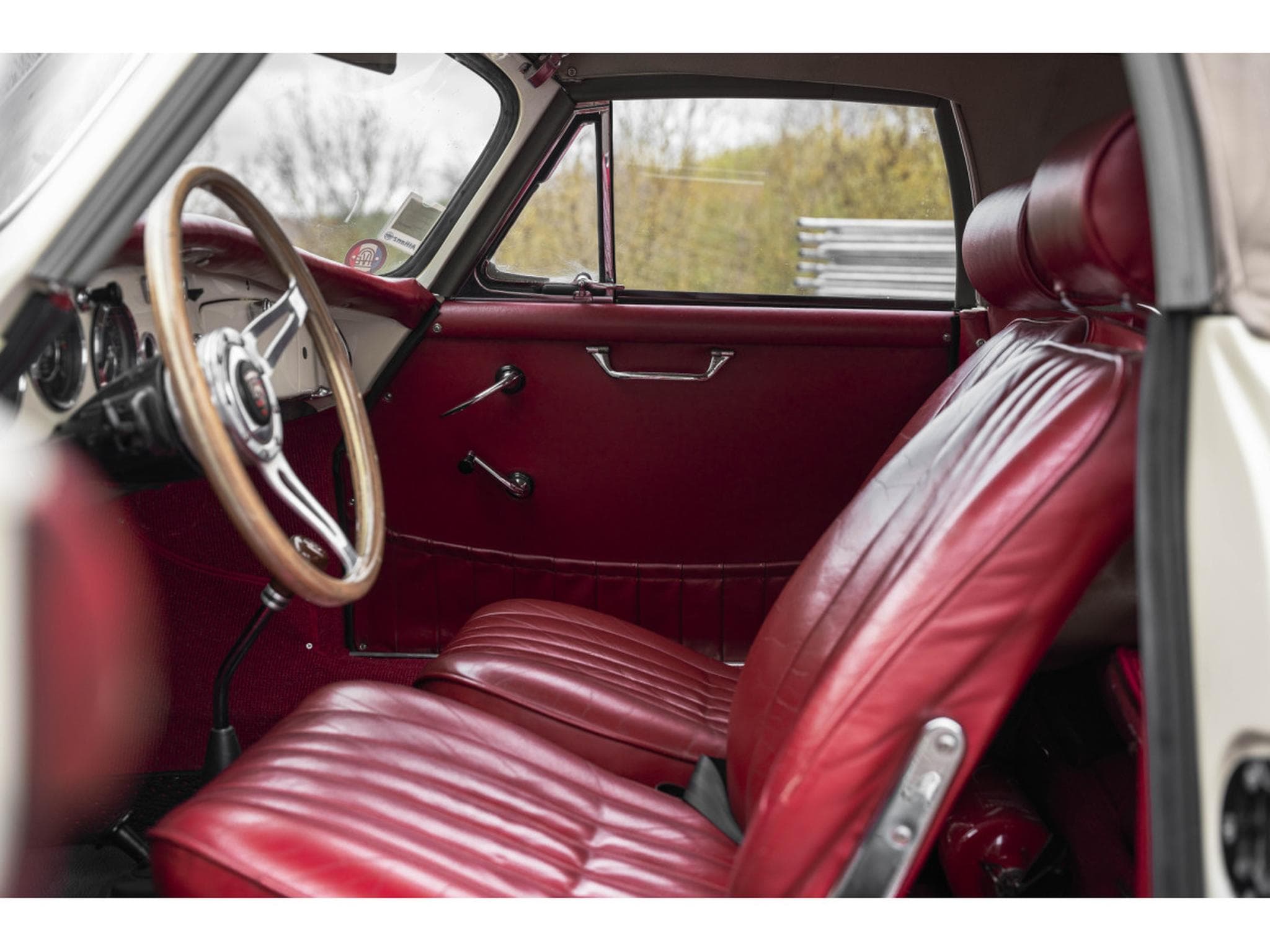 Porsche 356 B Super 90 - Matching Numbers & Color (1970) - Photo 13